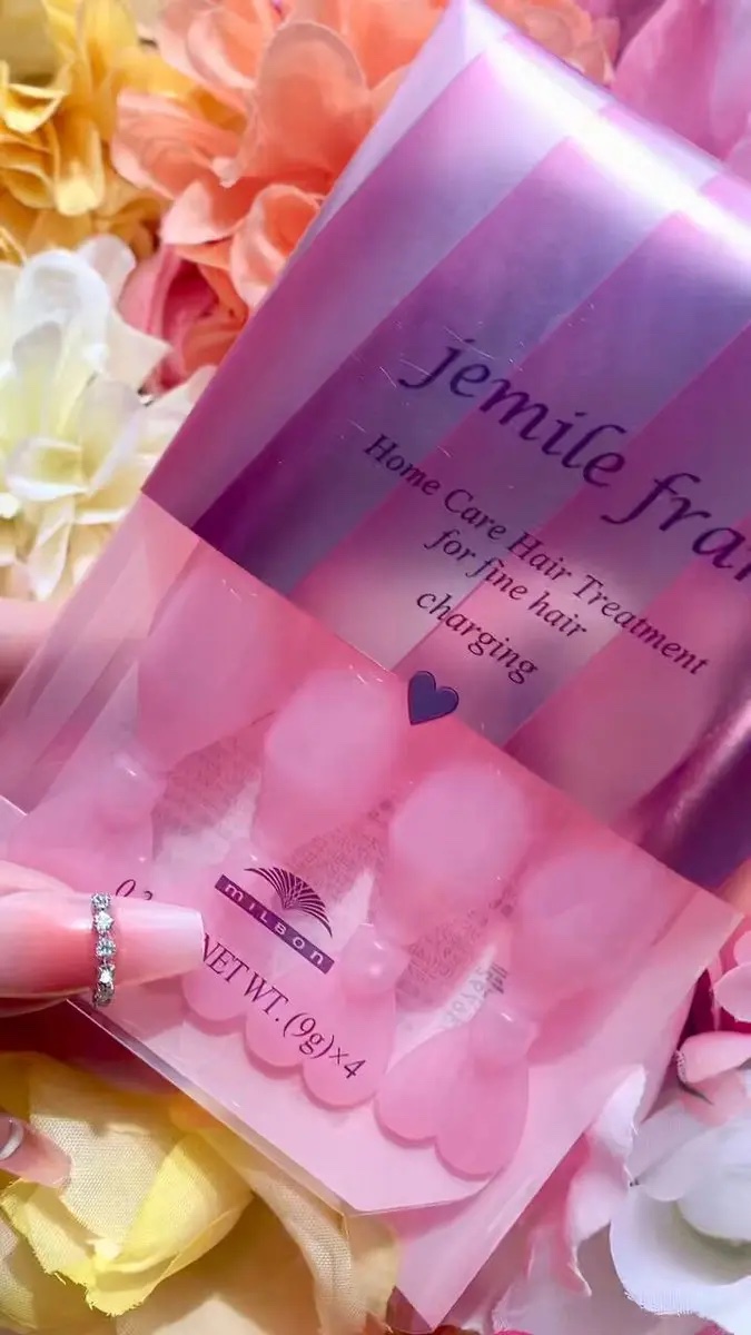 ジェミールフラン ヘアケアシリーズ サロントリートメント ハートチャージング/ジェミールフラン/洗い流すヘアトリートメントを使ったクチコミ（3枚目）