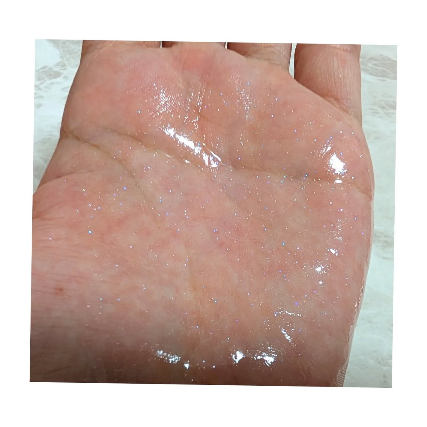 ザ・プロダクト プリズムミラーオイル <ヘアオイル・スキンオイル>/ザ・プロダクト/ヘアオイルを使ったクチコミ(4枚目)