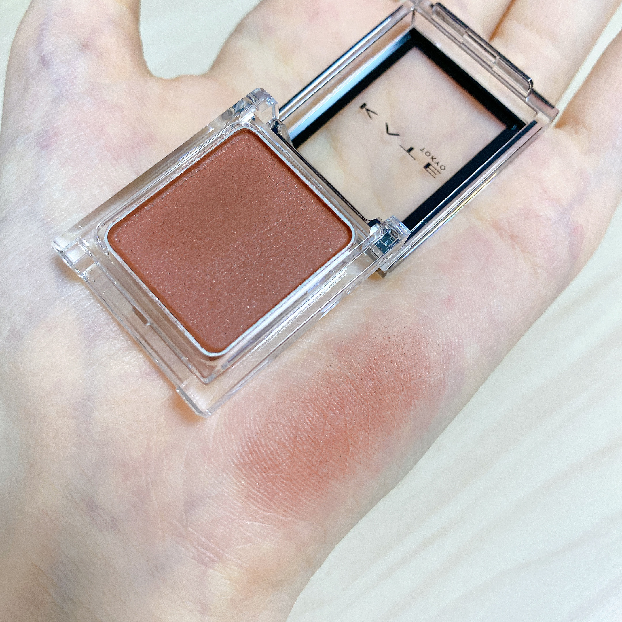 ケイト ザ アイカラー/KATE/単色アイシャドウを使ったクチコミ（2枚目）