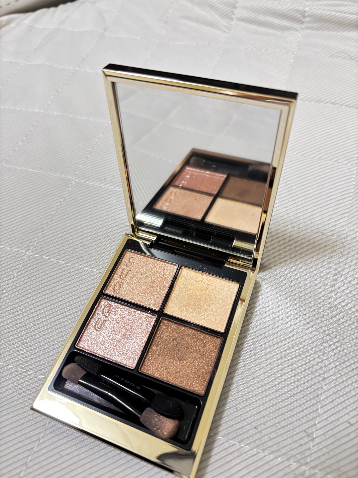 シグニチャー カラー アイズ/SUQQU/アイシャドウパレットを使ったクチコミ(2枚目)