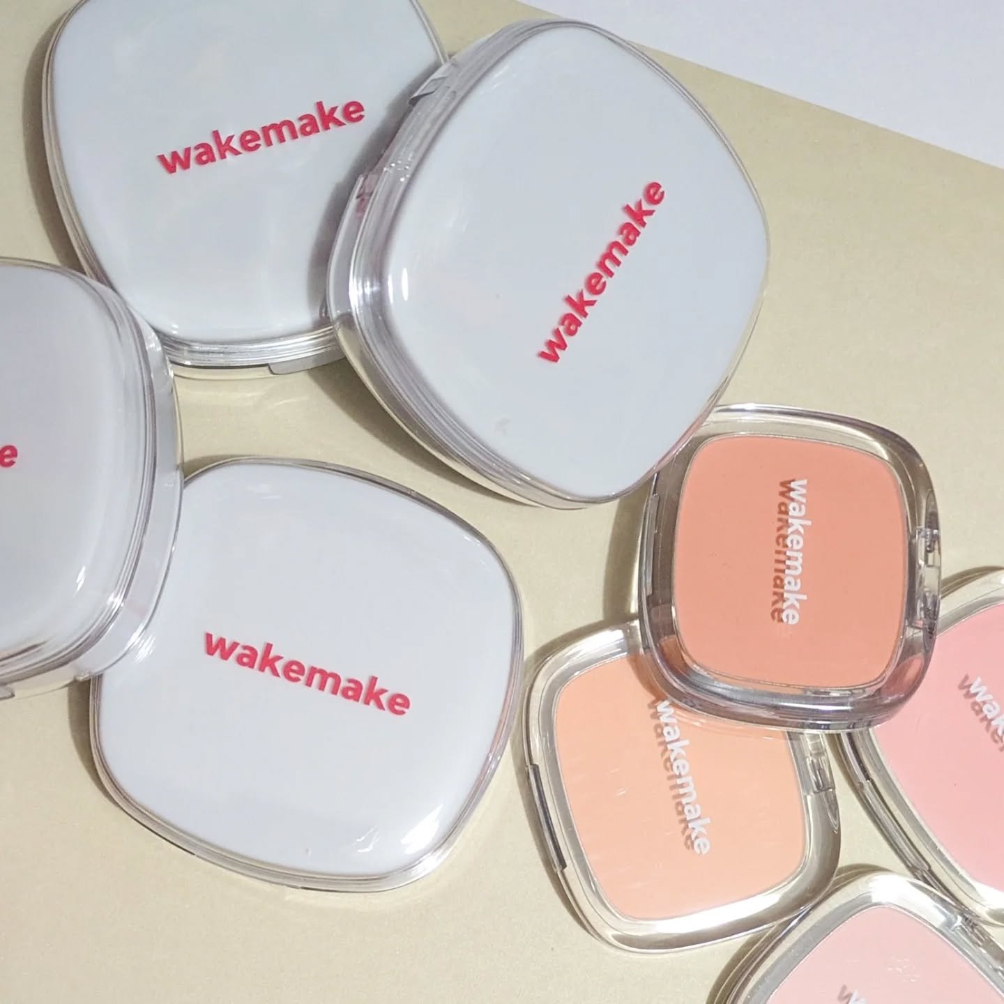 シームレスウェアクッション/wakemake/クッションファンデーションを使ったクチコミ（1枚目）