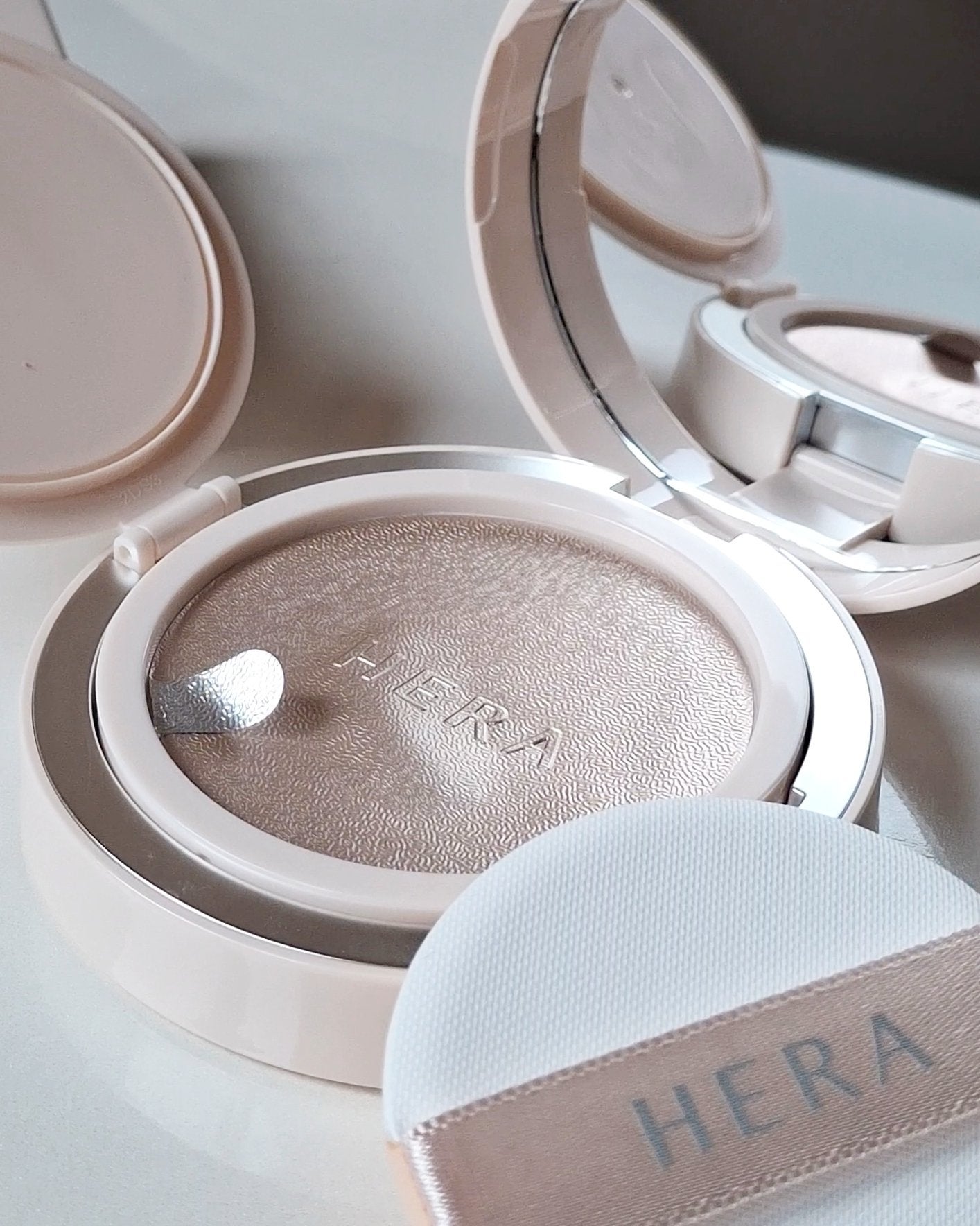 リフレクション スキン グロウ クッション ファンデーション/HERA/クッションファンデーションを使ったクチコミ(2枚目)