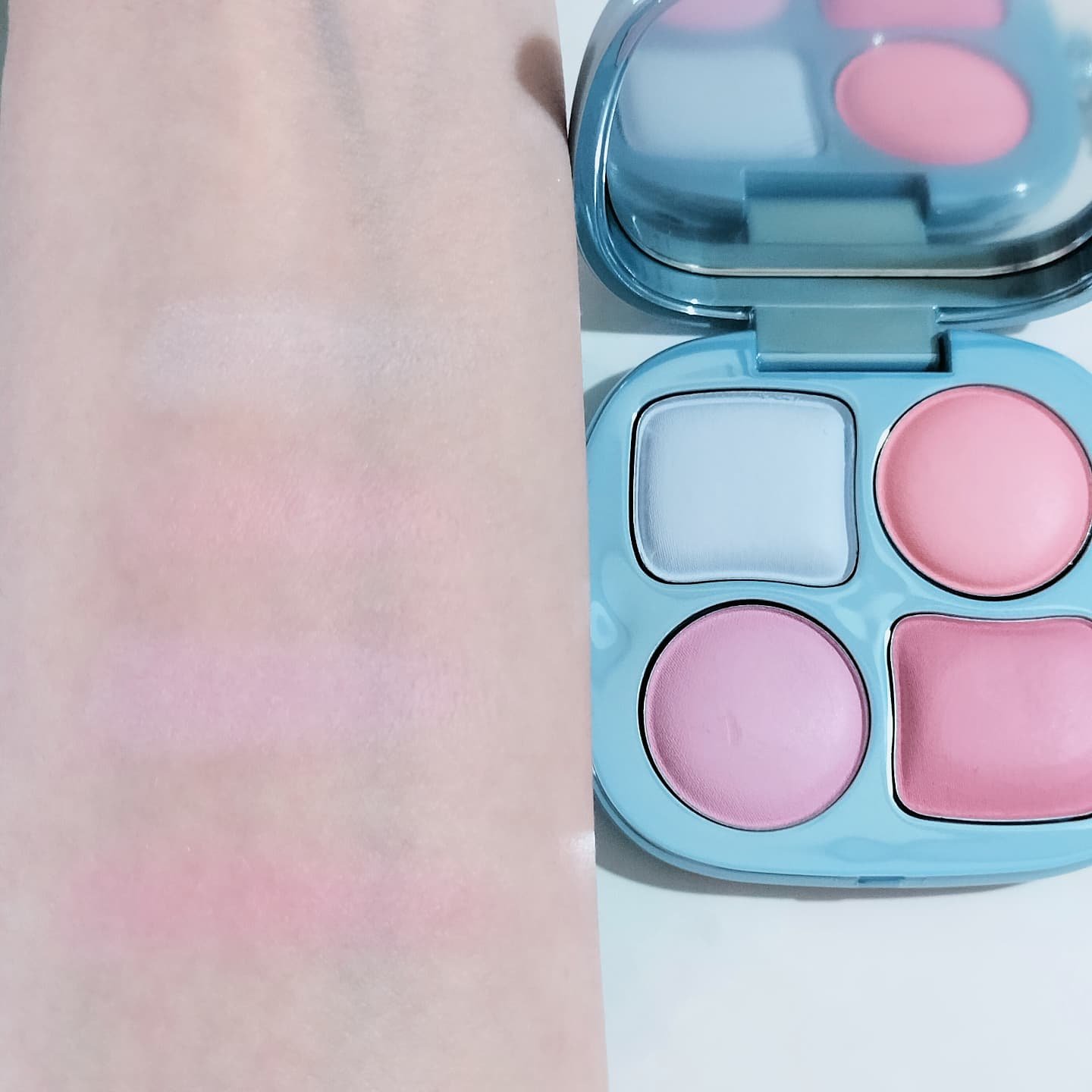 フィー ポケットチークパレット/fwee/ジェル・クリームチークを使ったクチコミ（3枚目）