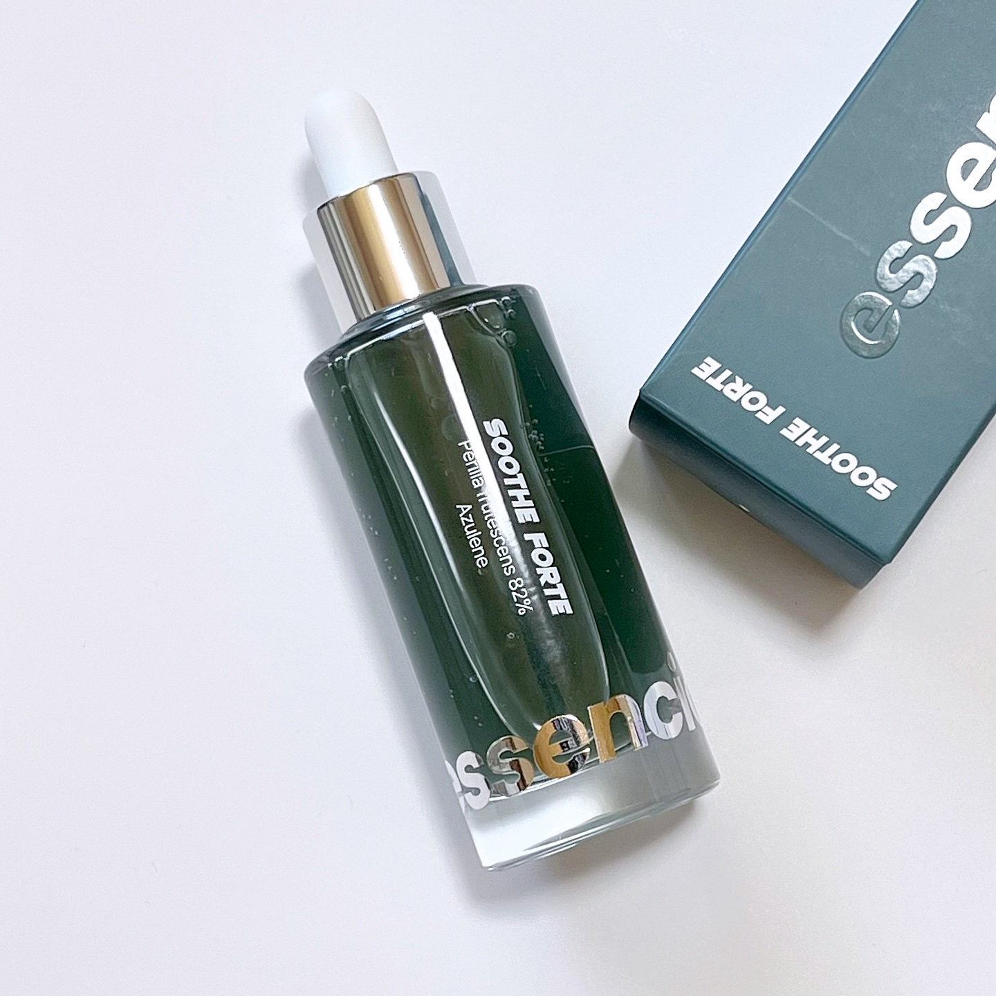 SOOTHE FORTE SERUM/essenciel/ブースター・導入液を使ったクチコミ（1枚目）