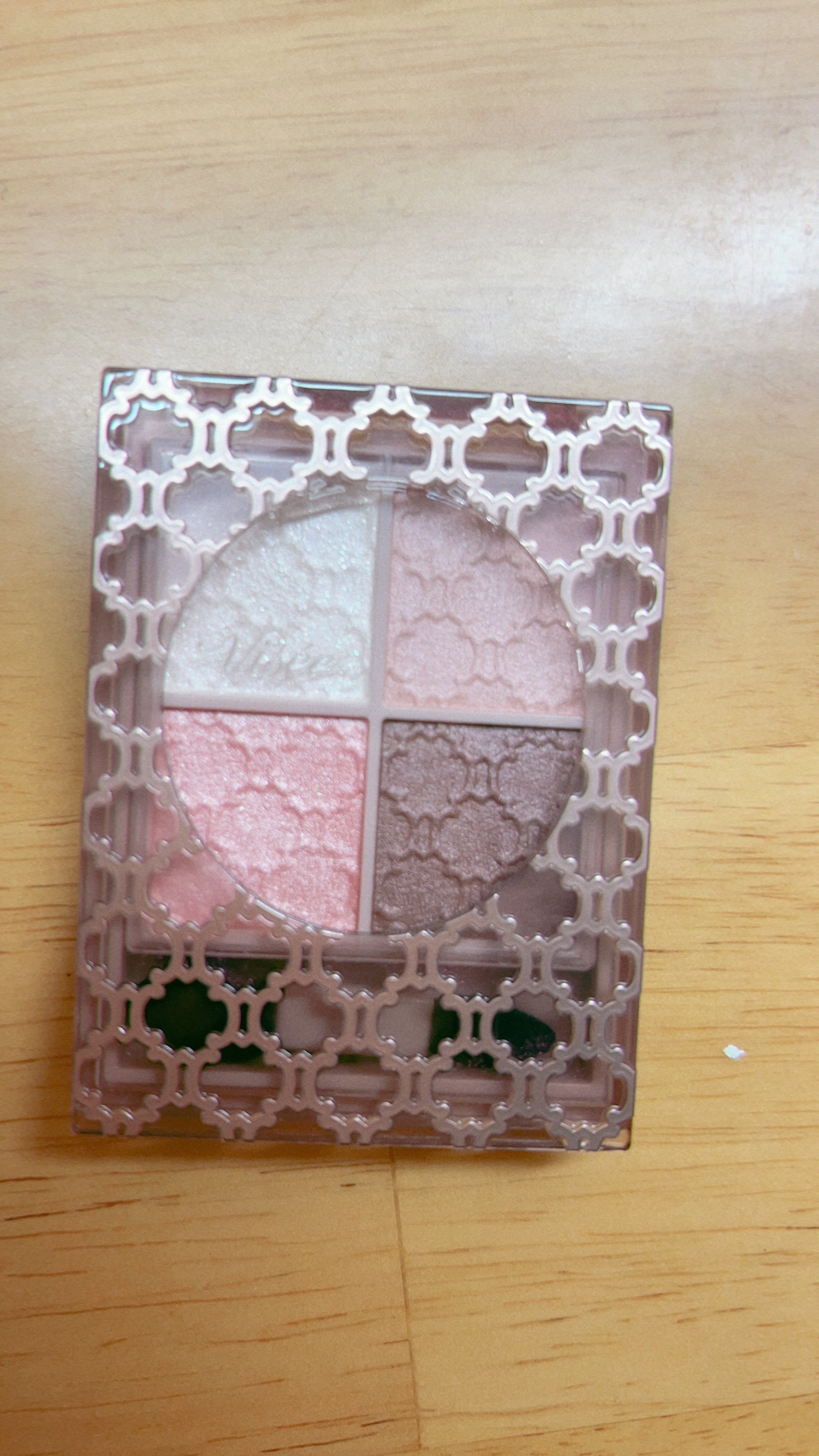 グロッシーリッチ アイズ N PK-4 モーヴピンク系/Visée/アイシャドウパレットを使ったクチコミ（2枚目）