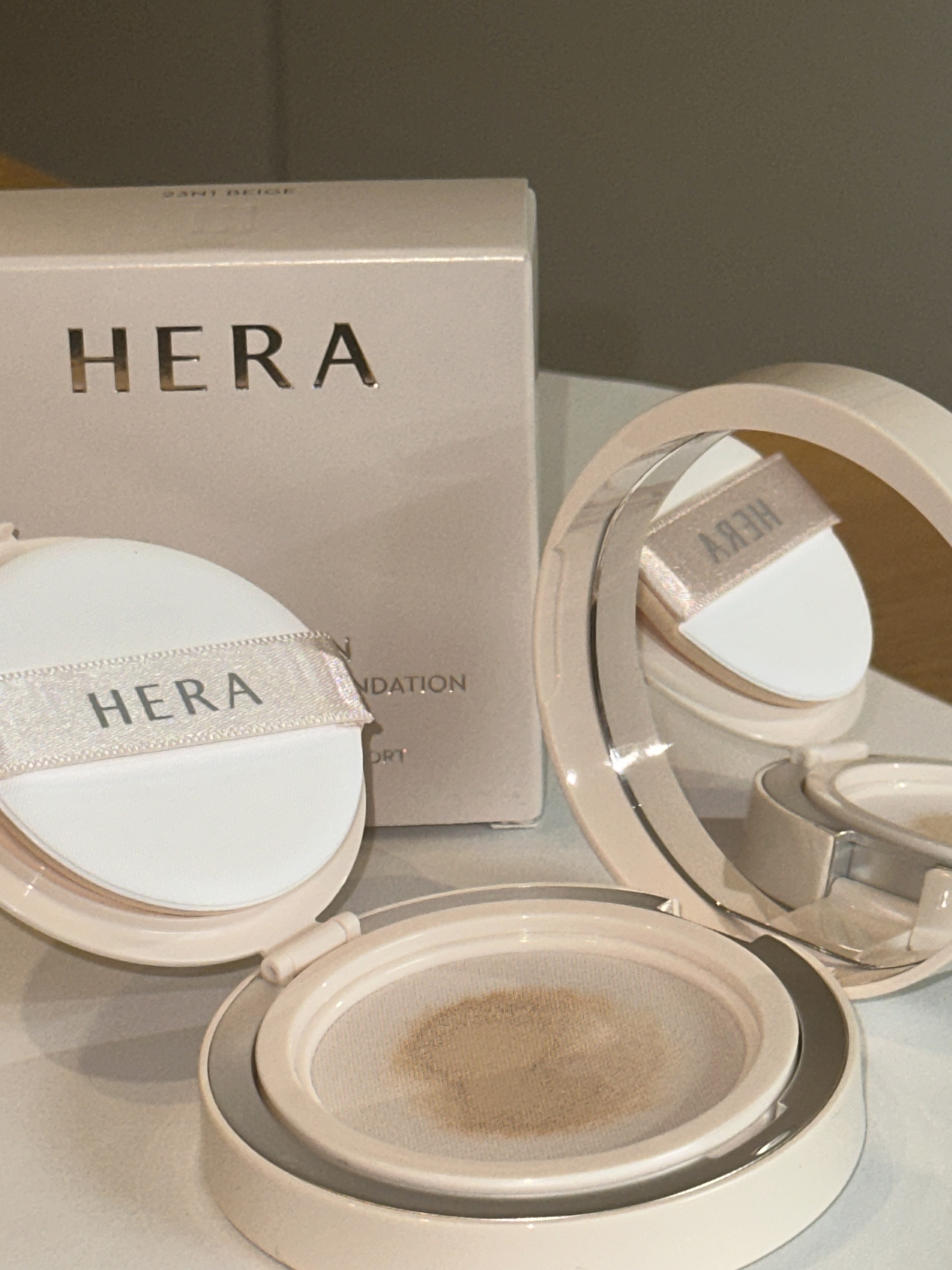 リフレクション スキン グロウ クッション ファンデーション/HERA/クッションファンデーションを使ったクチコミ（2枚目）