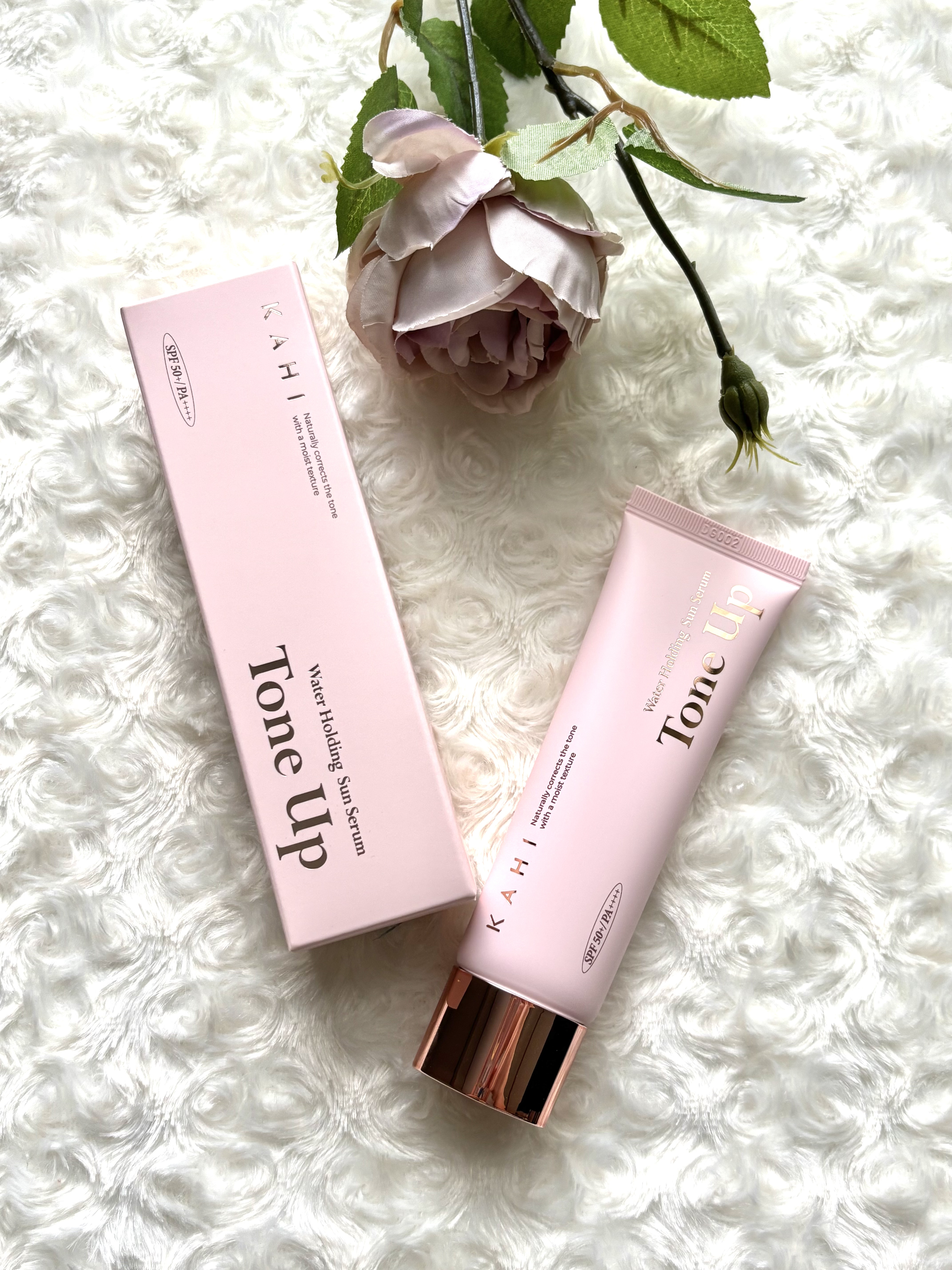 ウォーターホールディングトーンアップサンセラム/KAHI/日焼け止めローションを使ったクチコミ（1枚目）