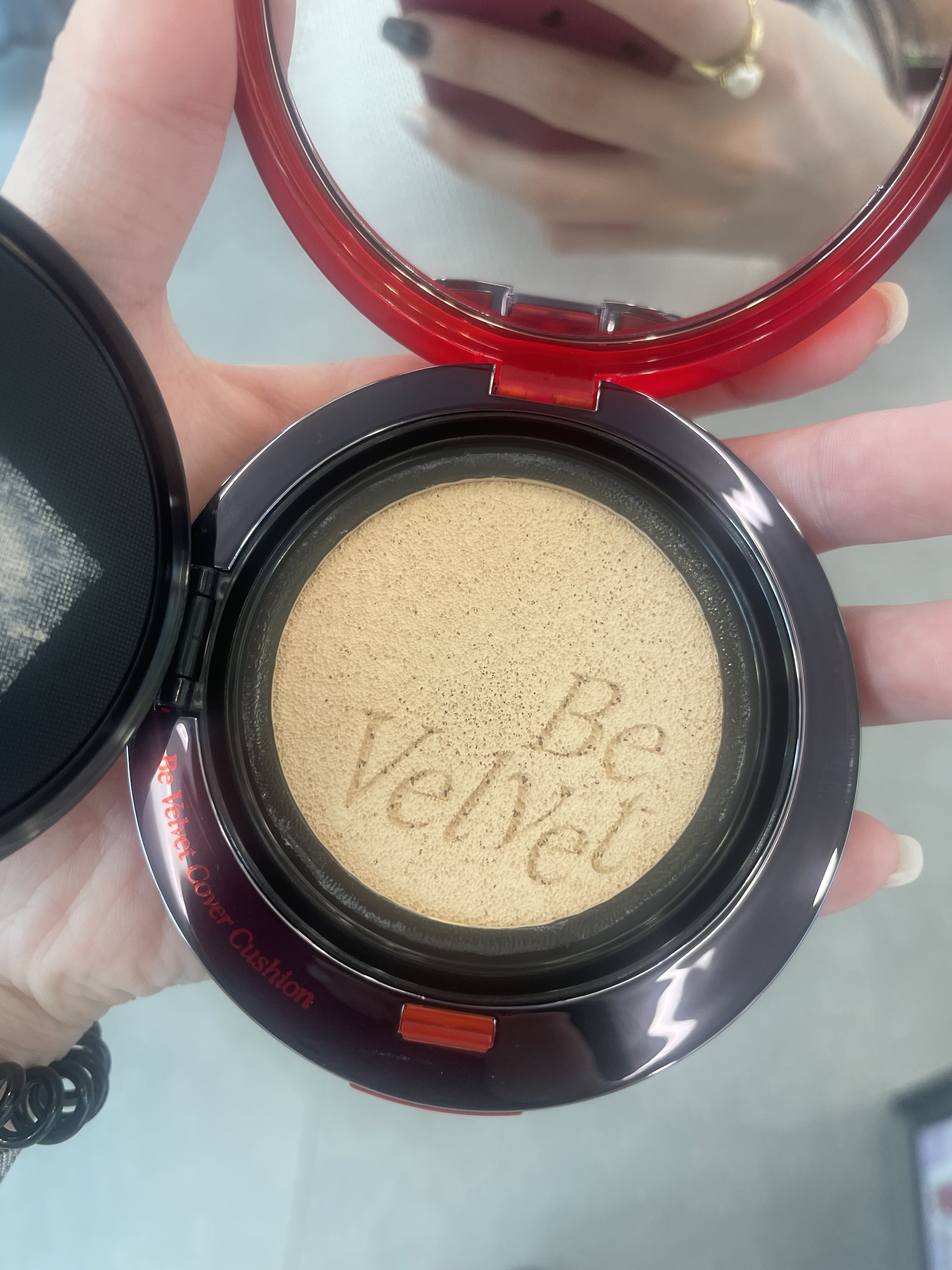 ビーベルベットカバークッション/espoir/クッションファンデーションを使ったクチコミ（2枚目）