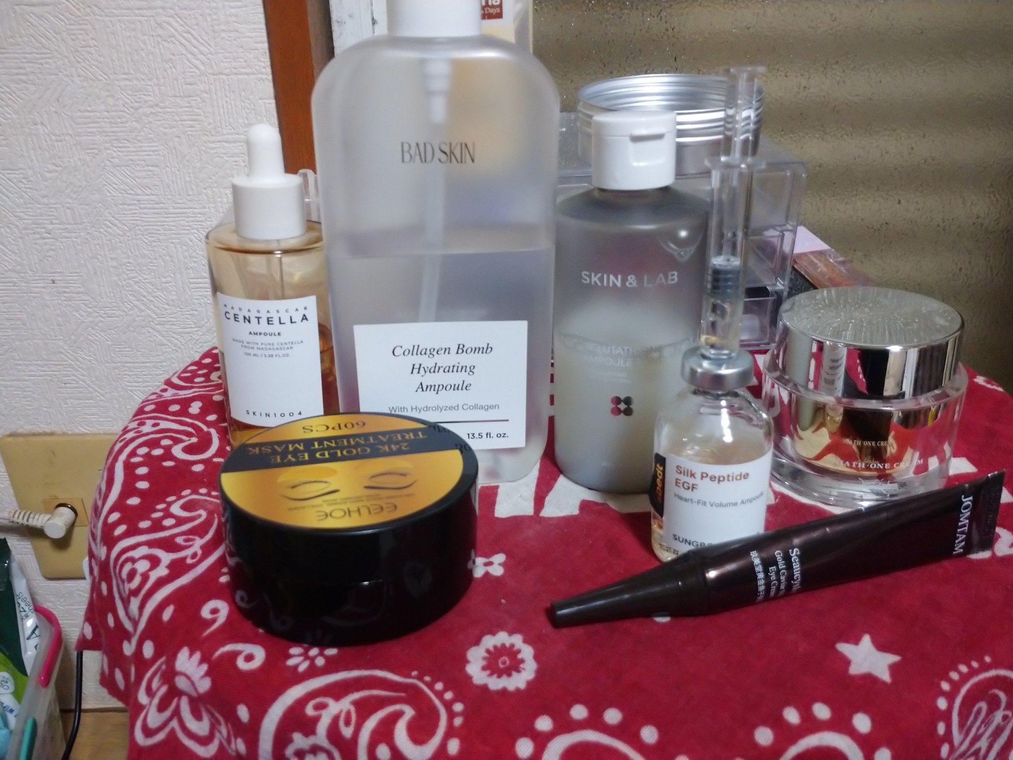 黄金キャビアアイクリーム/JOMTAM/アイケア・アイクリームを使ったクチコミ（1枚目）