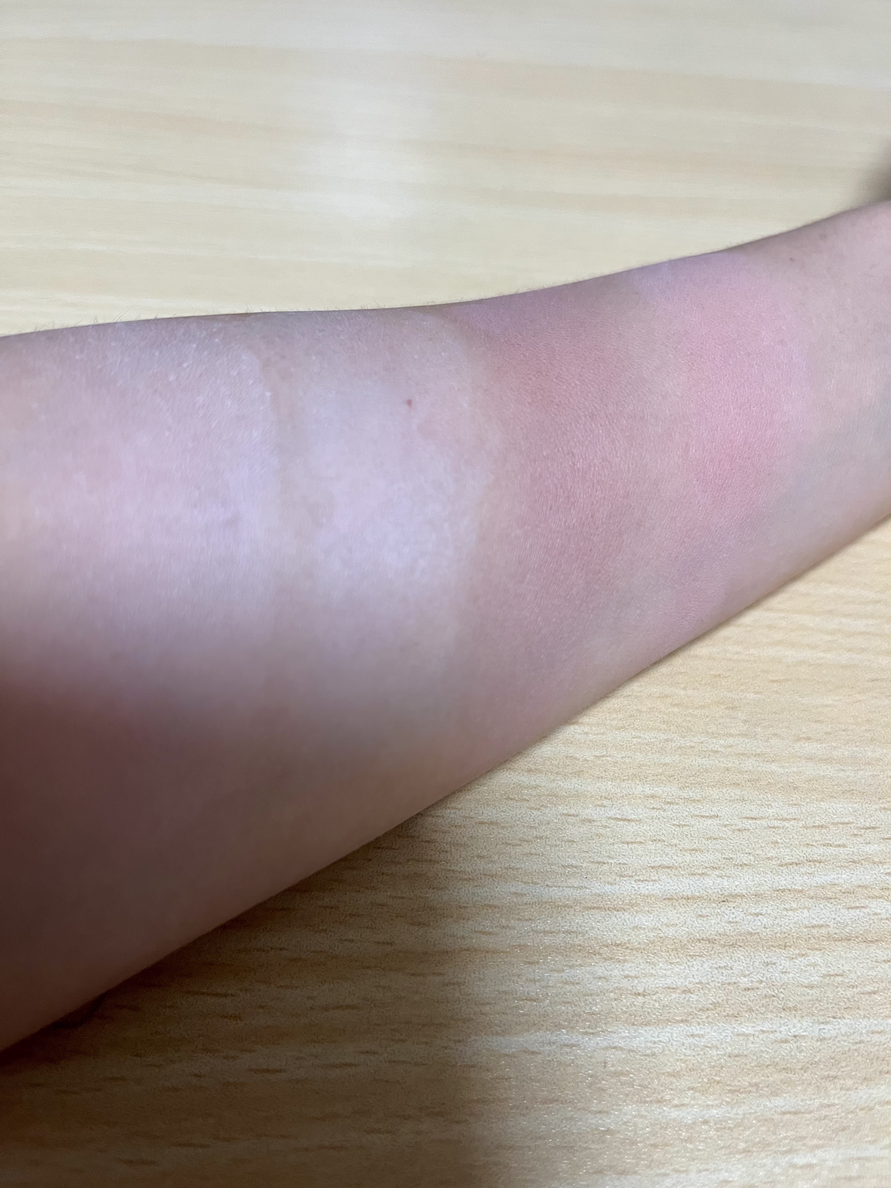 わがままチークハイライター 05 めろ顔ロゼムース/JUDYDOLL/パウダーチークを使ったクチコミ（2枚目）