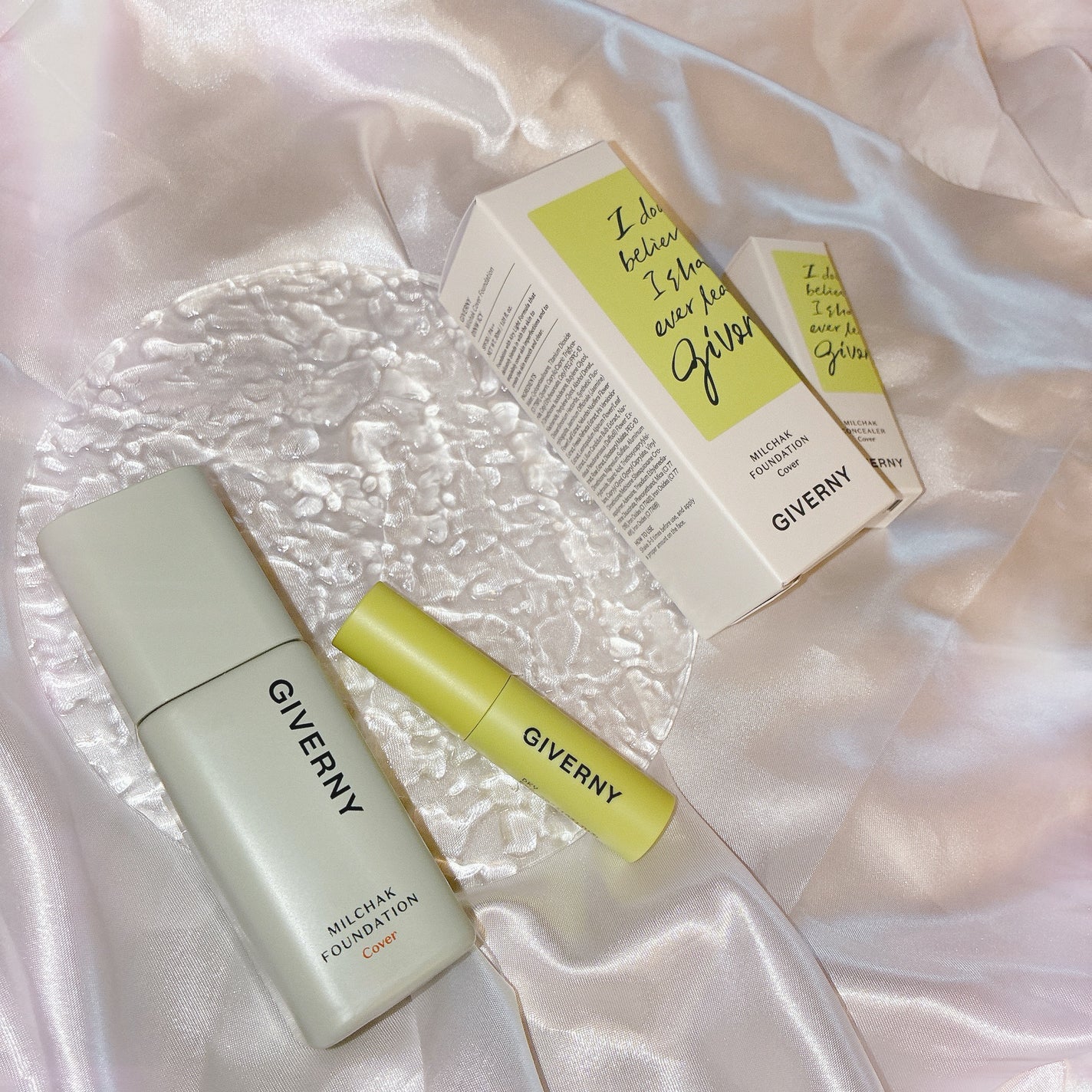 ジヴェルニー 密着カバーファンデーション/GIVERNY/リキッドファンデーションを使ったクチコミ(1枚目)