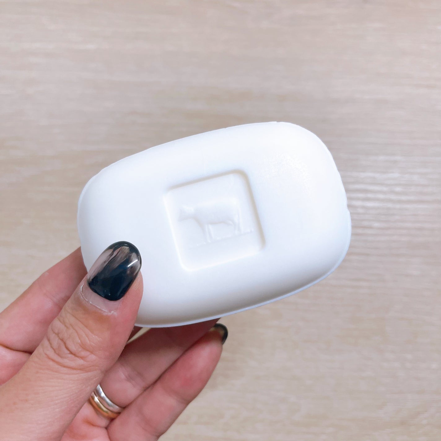 赤箱 (しっとり)/カウブランド/洗顔石鹸を使ったクチコミ(6枚目)