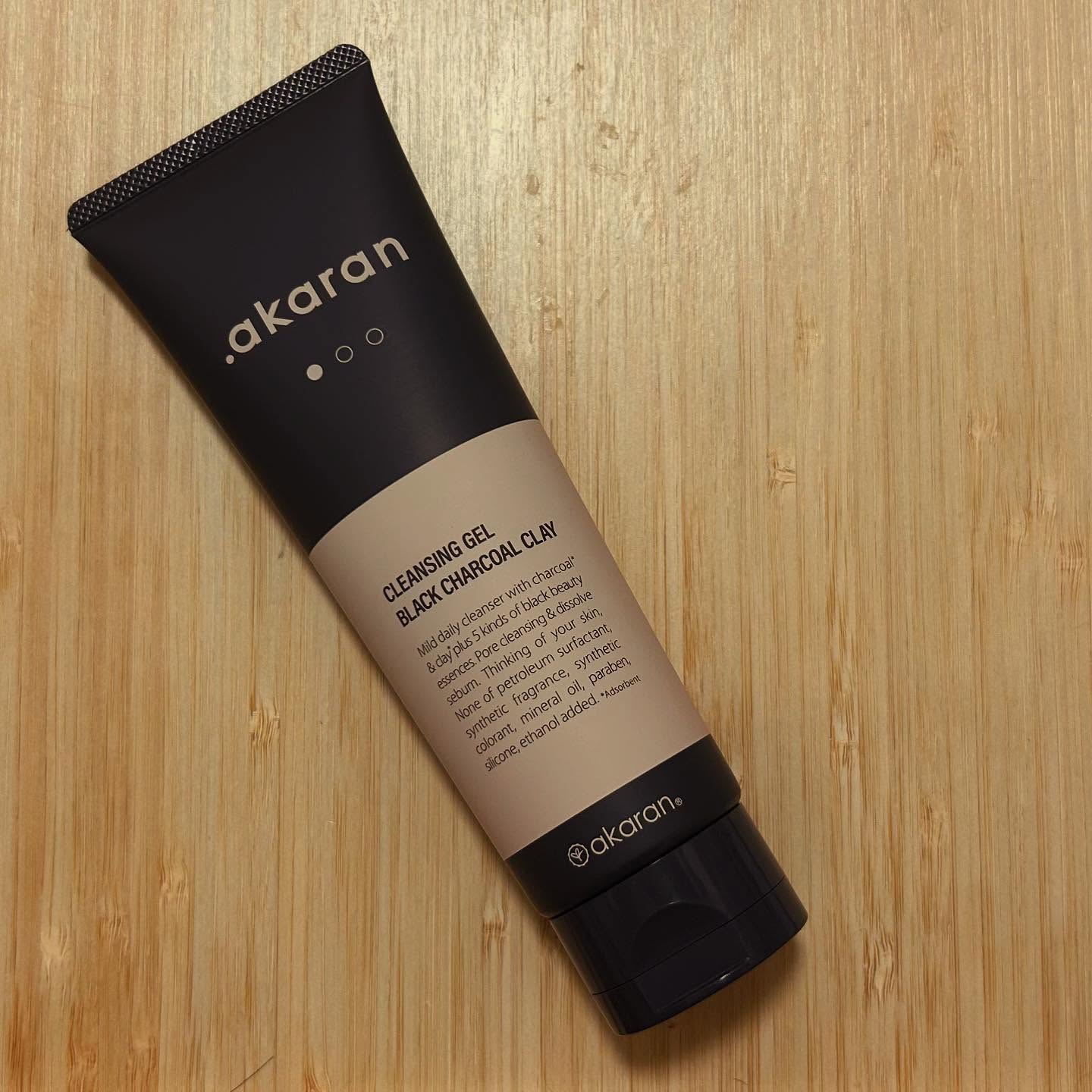 ブラックジェルクレンジング/.akaran/クレンジングジェルを使ったクチコミ（1枚目）