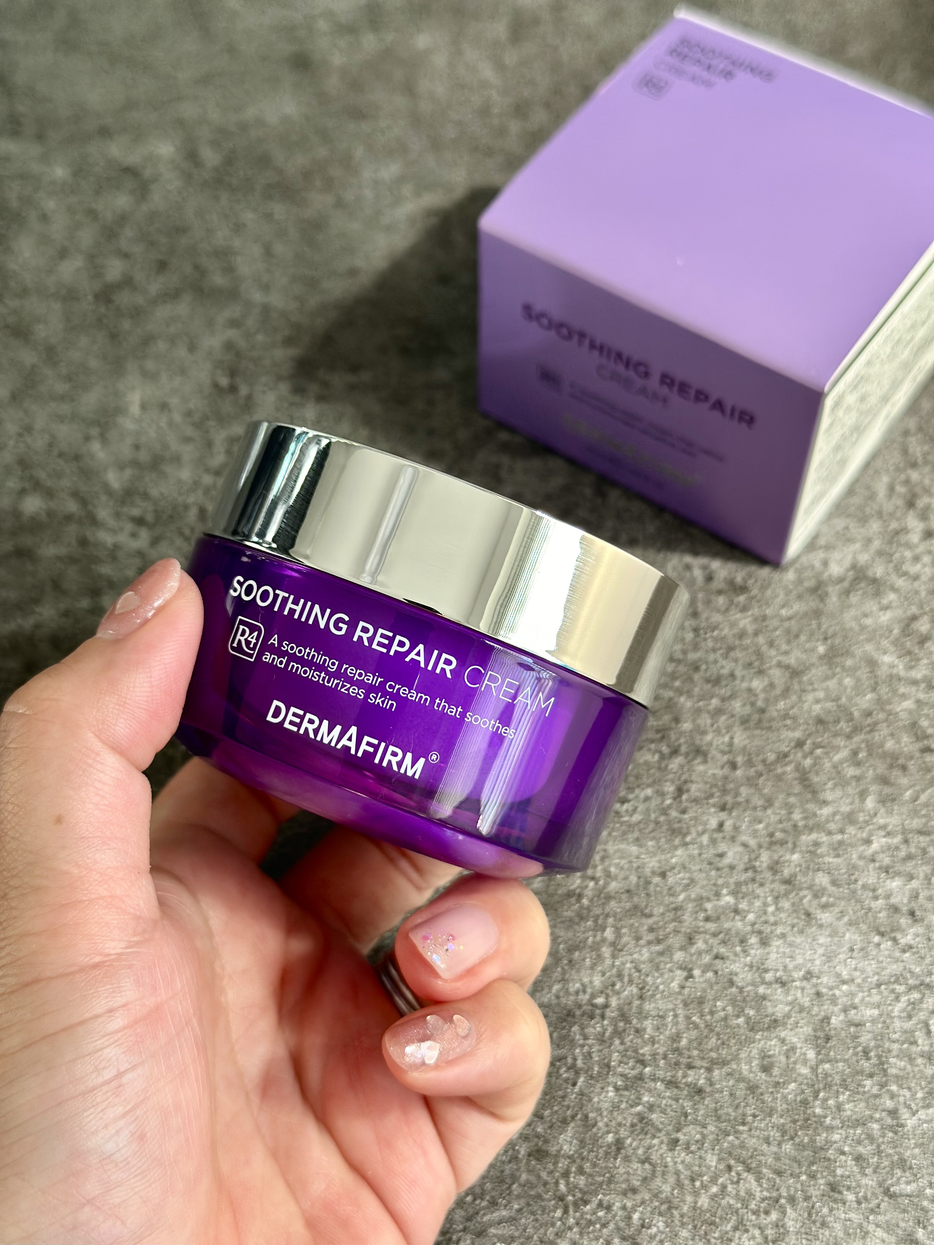 [R4] SOOTHING REPAIR CREAM /ダーマファーム/フェイスクリームを使ったクチコミ（2枚目）