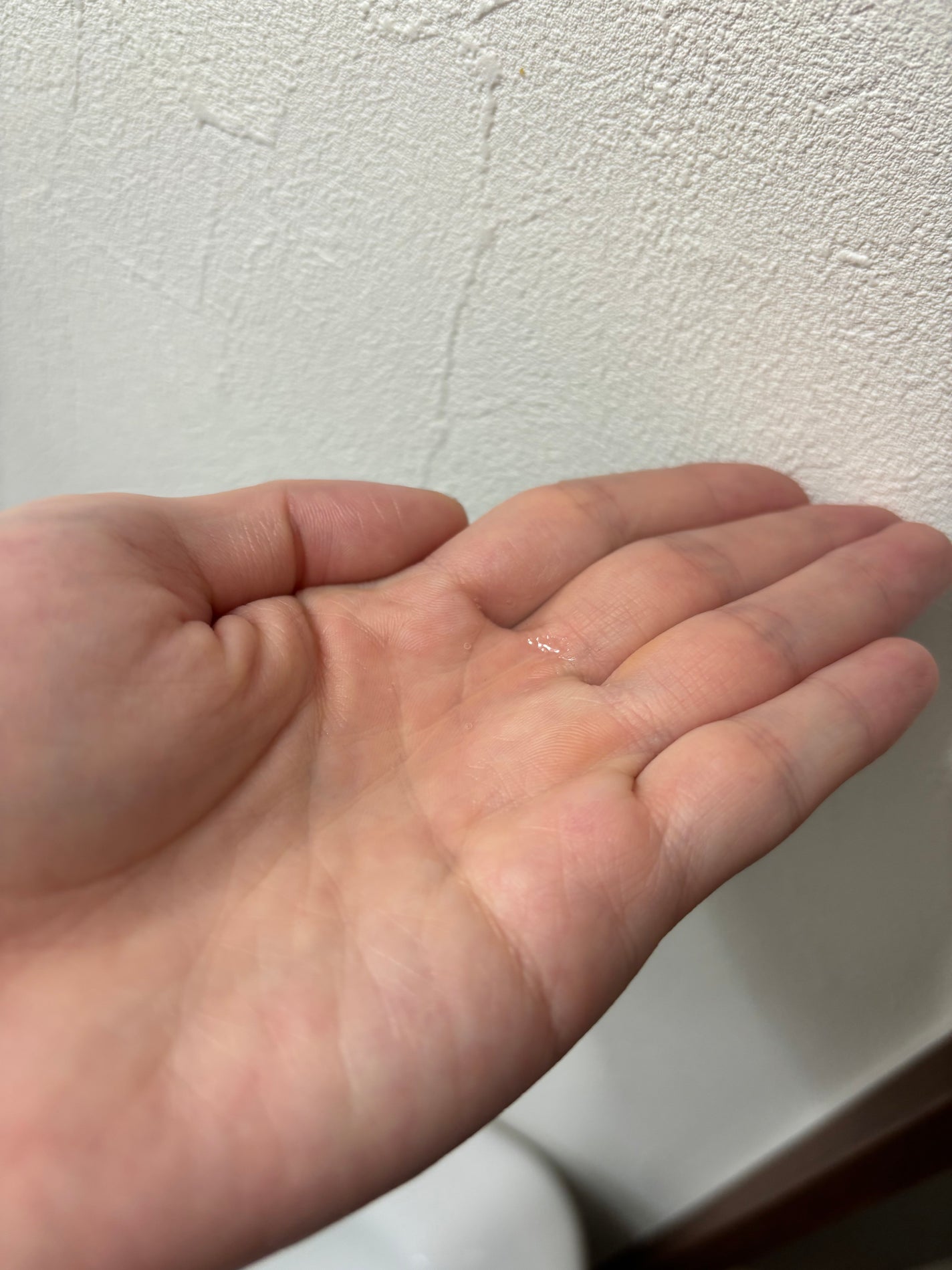 エッセンシャル プレミアム うるりキラリオイル/エッセンシャル/ヘアオイルを使ったクチコミ(2枚目)