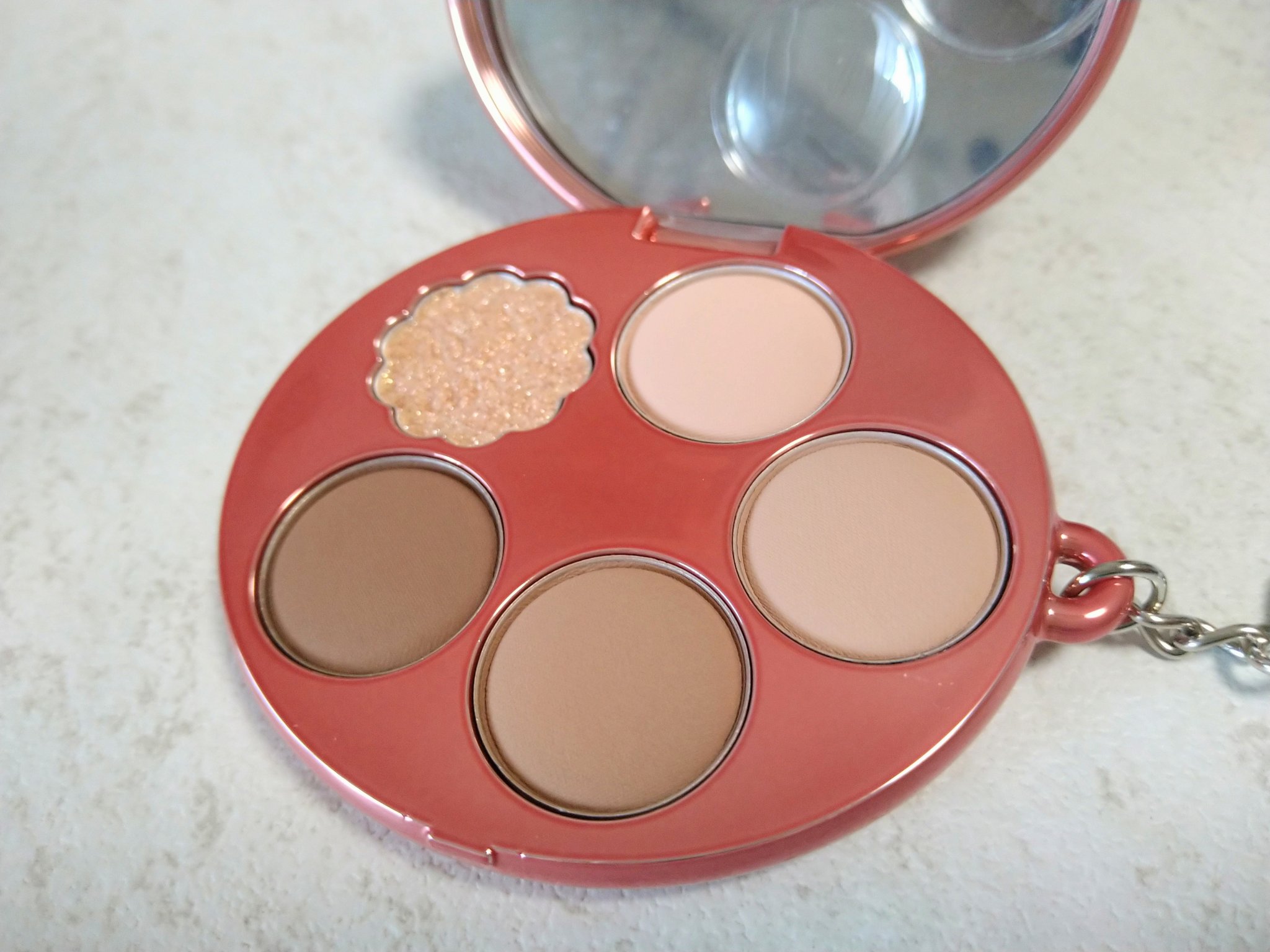 フィー ポケットアイパレット/fwee/アイシャドウパレットを使ったクチコミ（2枚目）