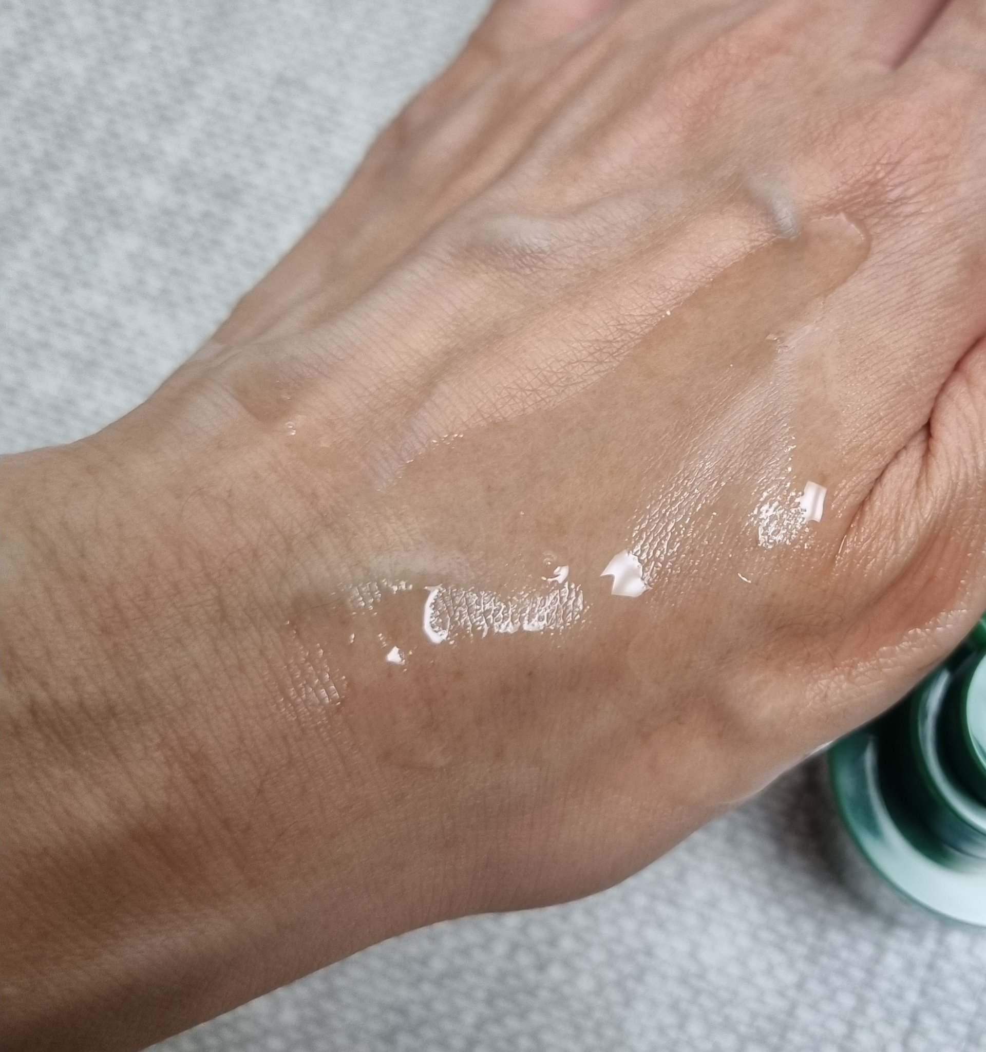 クリアスポットセラム7.325ポンプ/Abib /美容液を使ったクチコミ（3枚目）