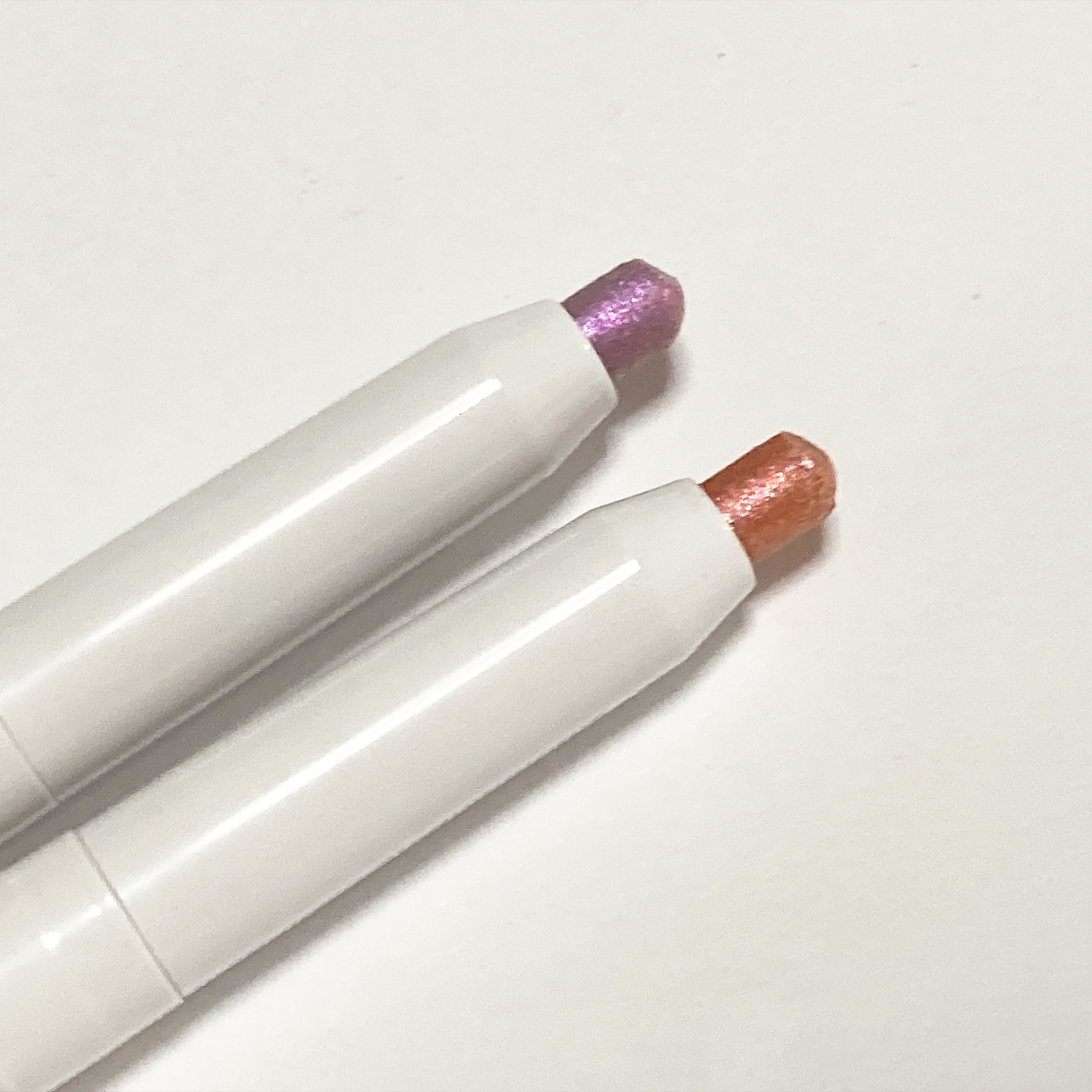 i'm Stick Shadow Glitterr/i’m meme/スティックアイシャドウを使ったクチコミ（2枚目）