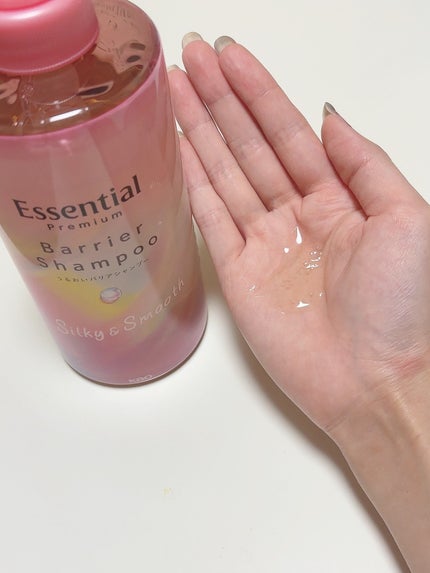 エッセンシャルプレミアム バリアシャンプー・コンディショナー シルキー&スムース/エッセンシャル/市販シャンプーを使ったクチコミ(4枚目)