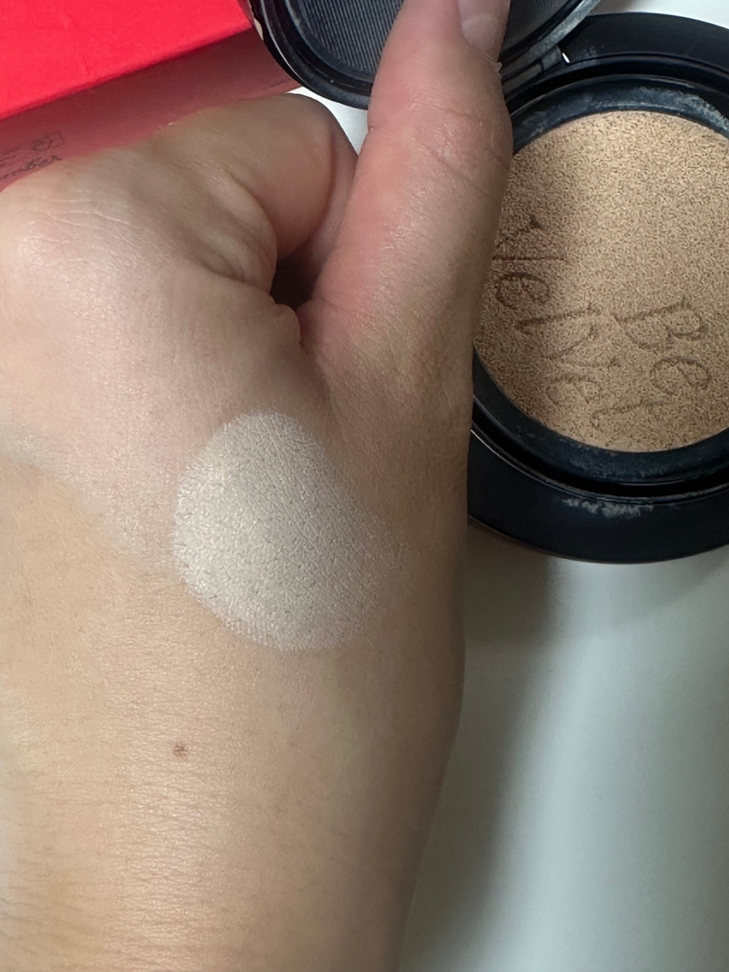 ビーベルベットカバークッション/espoir/クッションファンデーションを使ったクチコミ(2枚目)