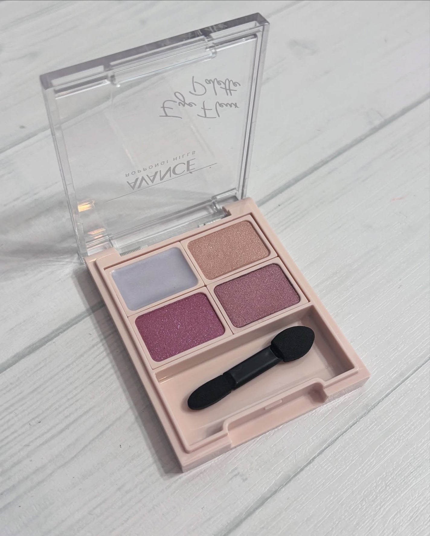 アヴァンセ アイフルールパレット/アヴァンセ/アイシャドウパレットを使ったクチコミ(2枚目)