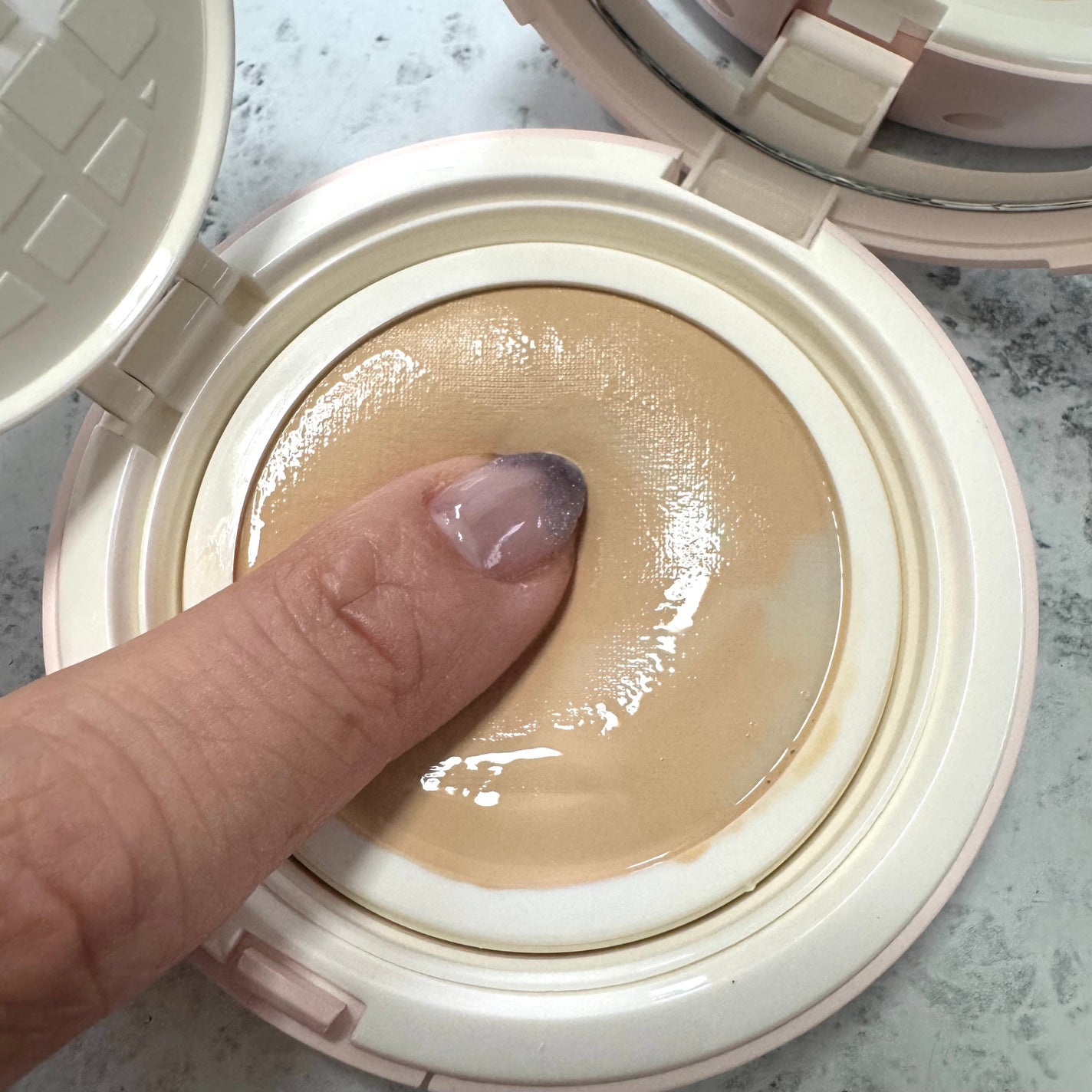 L'ADORE COLORS レインコート クッション ファンデーション/L'adore Colors/クッションファンデーションを使ったクチコミ(3枚目)