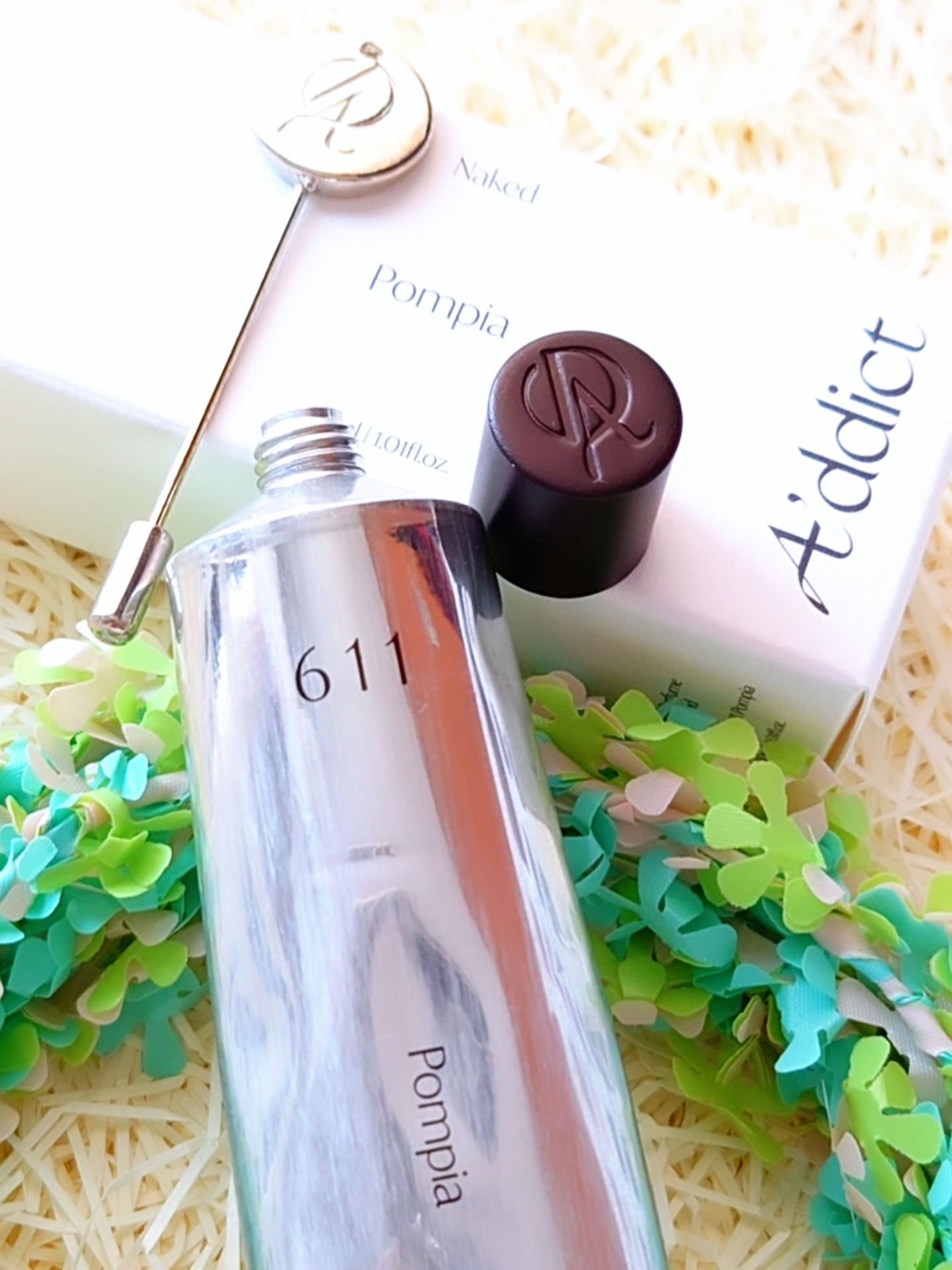 ソリッドパフューム ネイキッド ポムピア 611/Addct/練り香水を使ったクチコミ(2枚目)