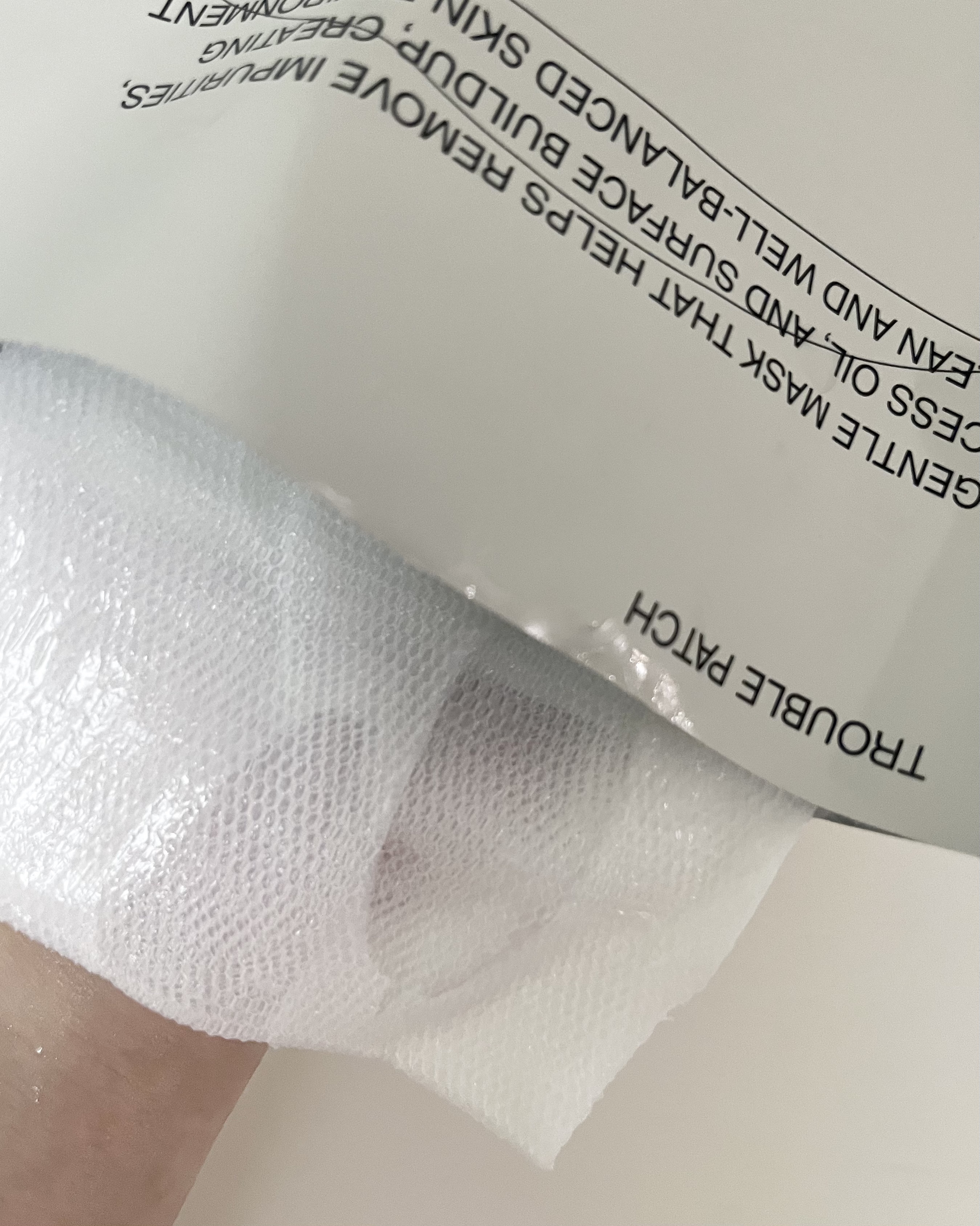 トラブルパッチマスク/EIOM/その他スキンケアを使ったクチコミ（3枚目）