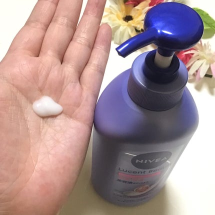 ニベア ルーセントビューティ ディープモイスチャー 浸透保湿美容液ボディミルク リッチローズの香り/ニベア/ボディミルクを使ったクチコミ(3枚目)