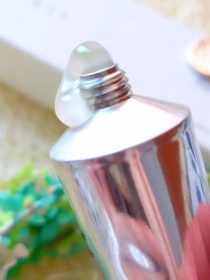 ソリッドパフューム ネイキッド ポムピア 611/Addct/練り香水を使ったクチコミ(5枚目)