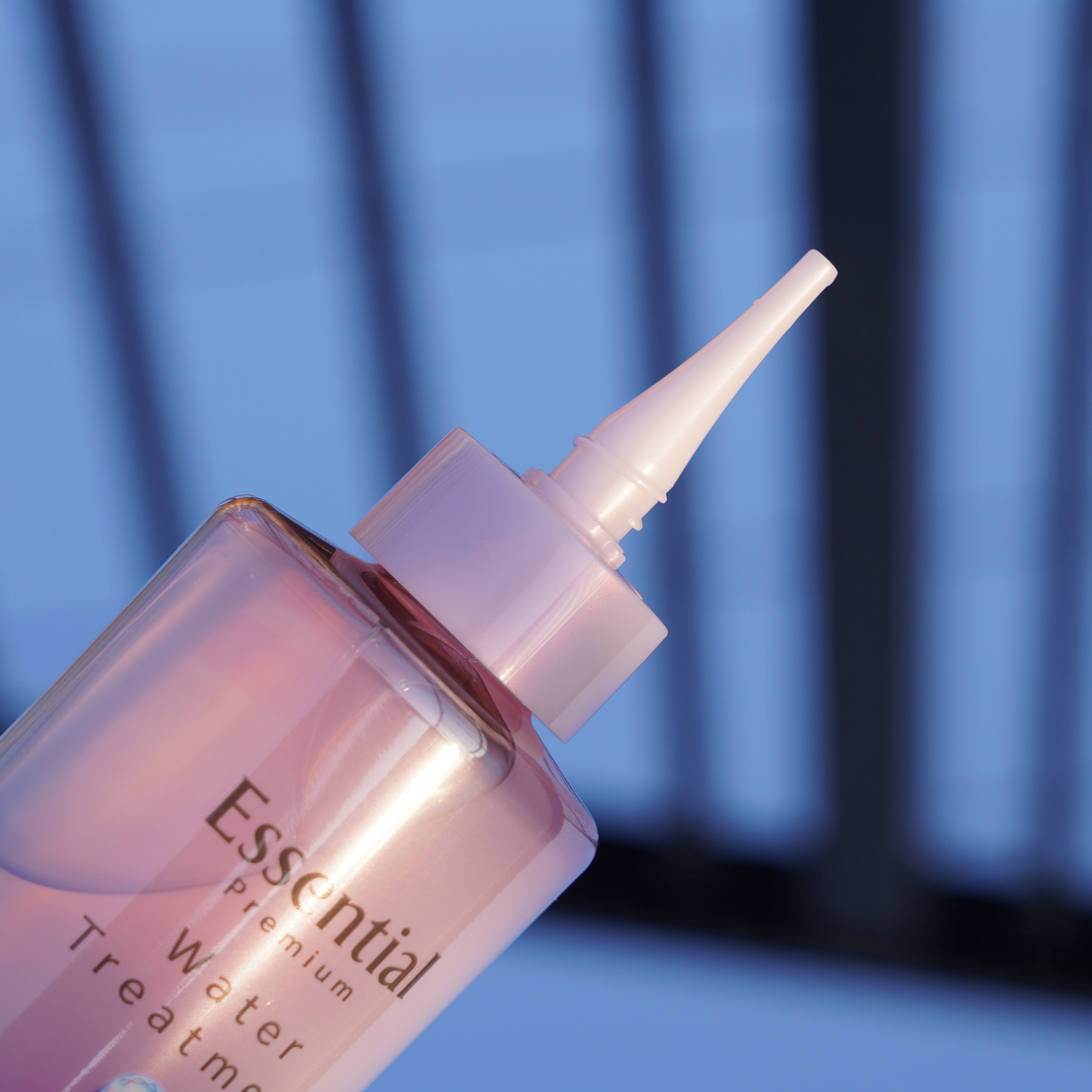 エッセンシャル プレミアム ウォータートリートメント EXスムース/エッセンシャル/アウトバストリートメントを使ったクチコミ（2枚目）