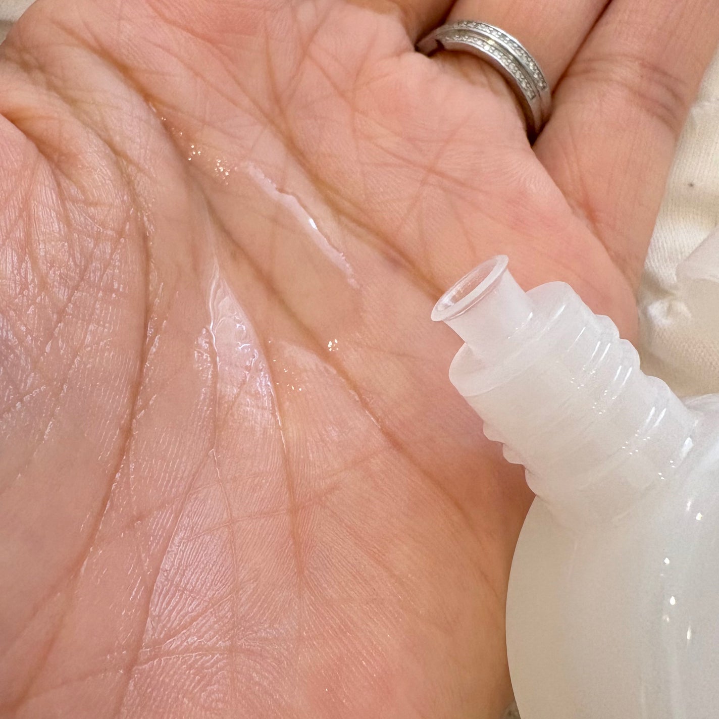 エポホワイティア/epo/美容液を使ったクチコミ(2枚目)