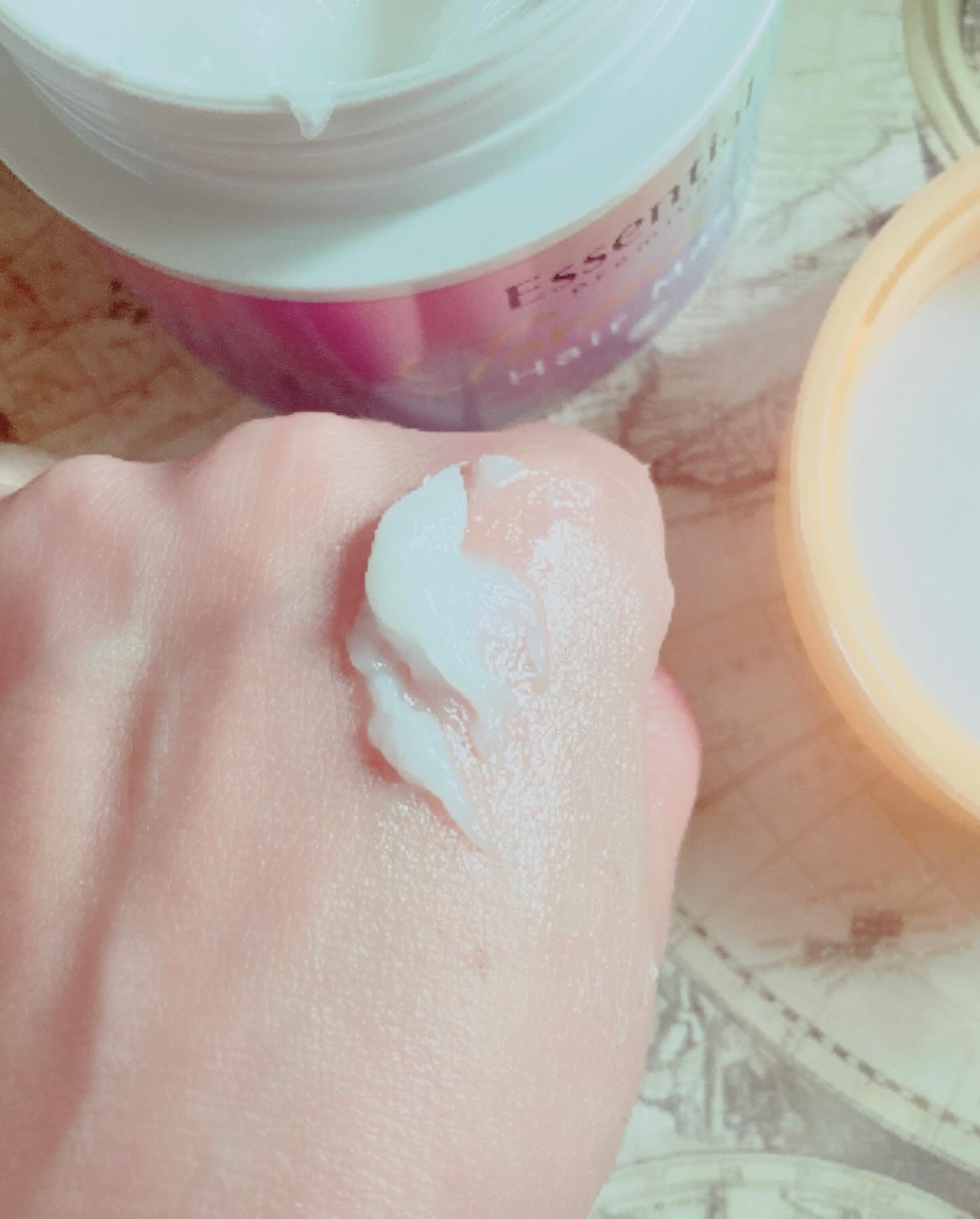 エッセンシャルプレミアム とろ生ヘアマスク/エッセンシャル/ヘアマスク・ヘアパックを使ったクチコミ（3枚目）