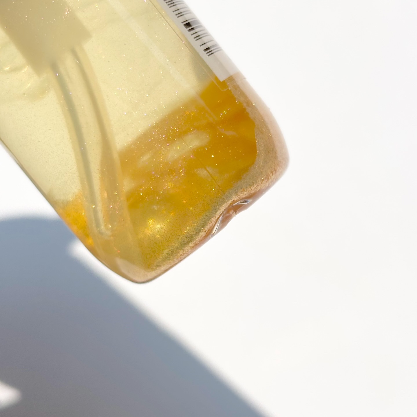 ザ・プロダクト　プリズムミラーオイル ＜ヘアオイル・スキンオイル＞/ザ・プロダクト/ヘアオイルを使ったクチコミ（3枚目）