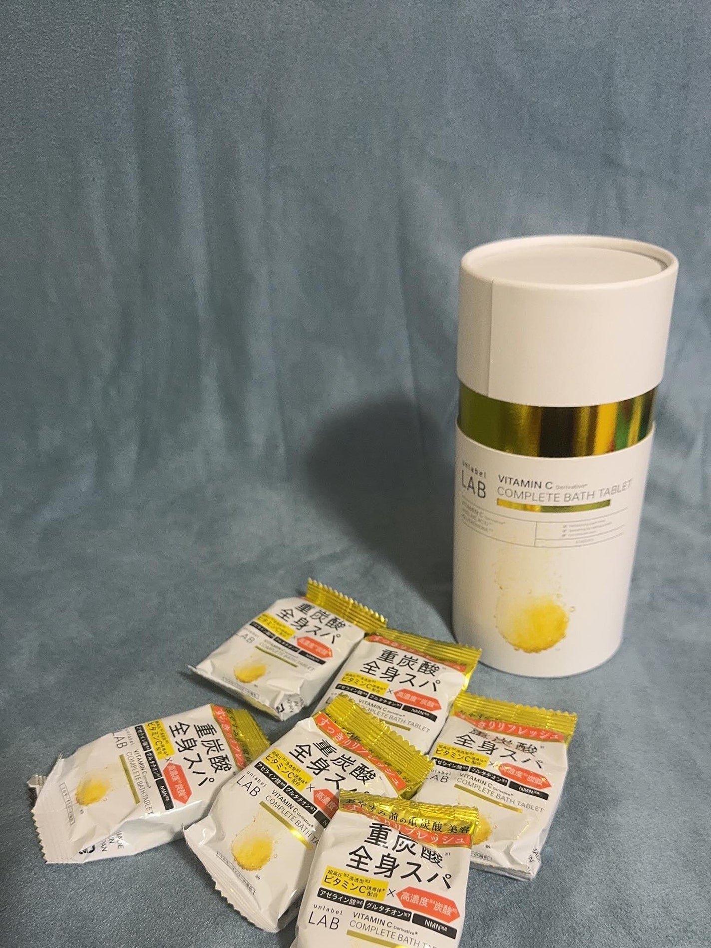 pikopiko on LIPS 「アンレーベルVバスタブレットを試してみました。発泡とともに広が..」(2枚目)