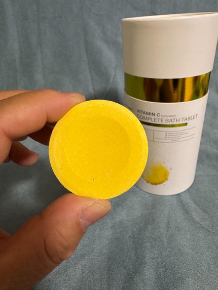 pikopiko on LIPS 「アンレーベルVバスタブレットを試してみました。発泡とともに広が..」(1枚目)