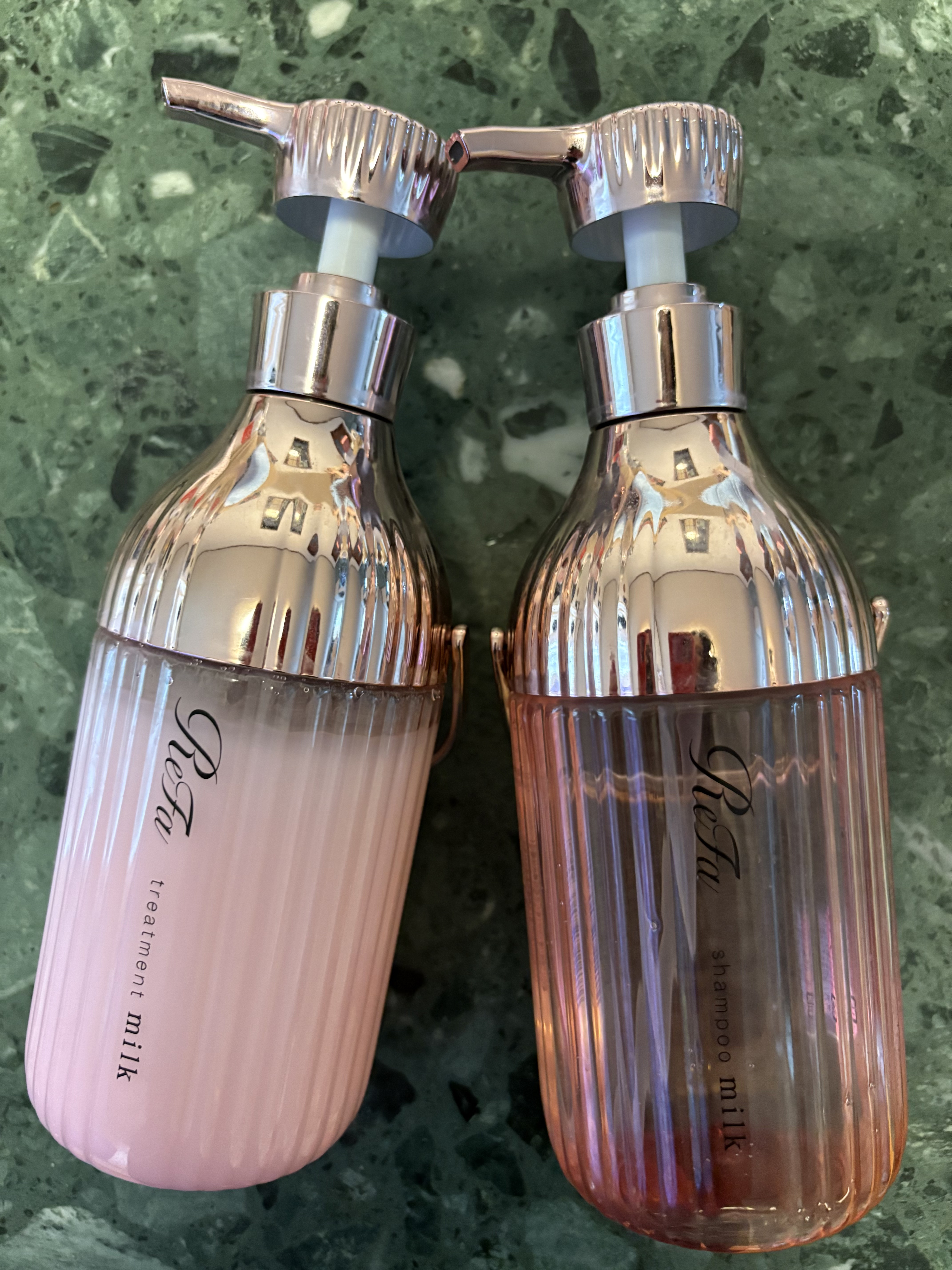 リファミルクプロテインシャンプーピンク/トリートメントピンク/ReFa/市販シャンプーを使ったクチコミ（1枚目）