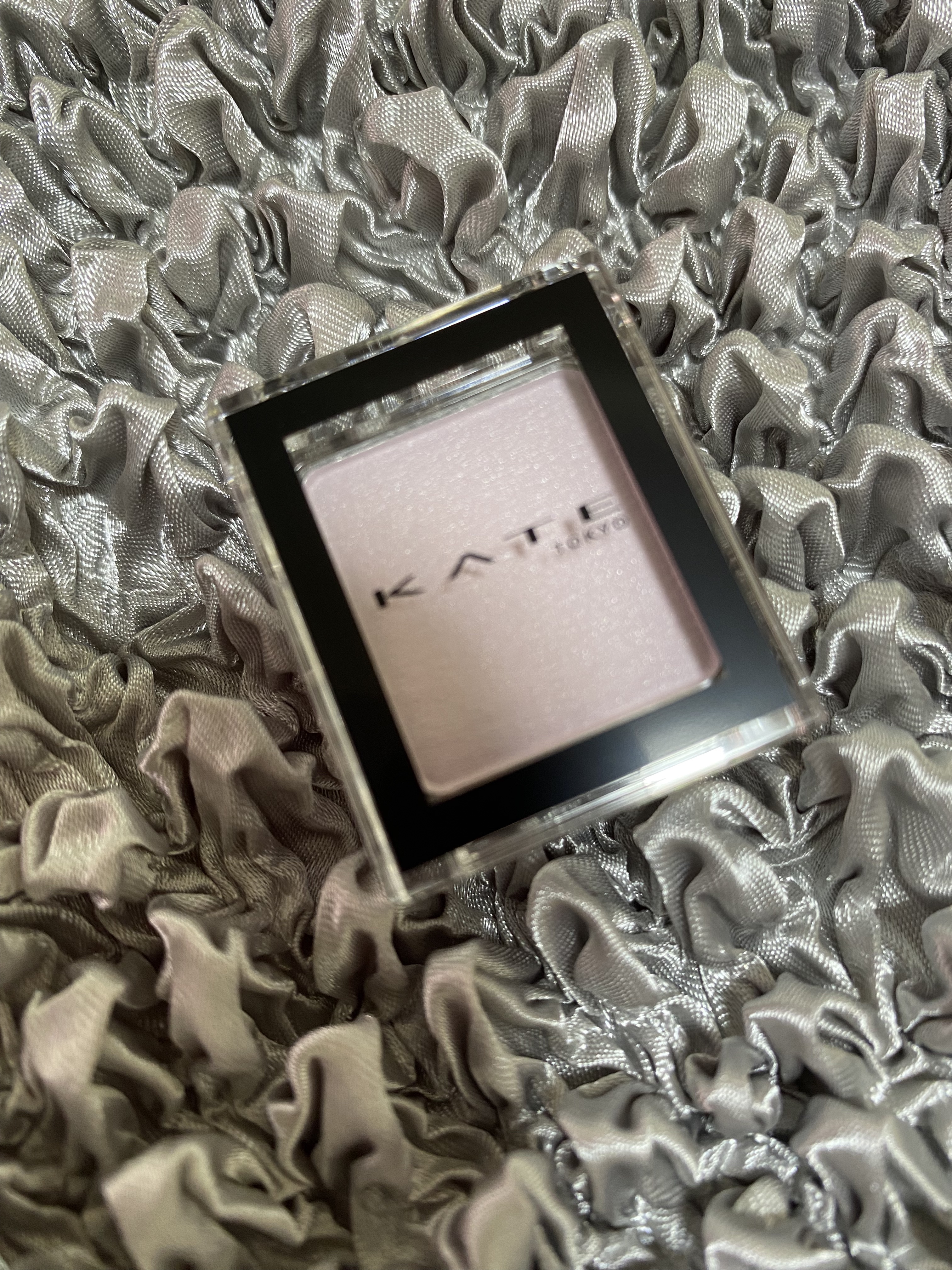 ケイト ザ アイカラー M119 ペールライラック(限定)/KATE/単色アイシャドウを使ったクチコミ（2枚目）