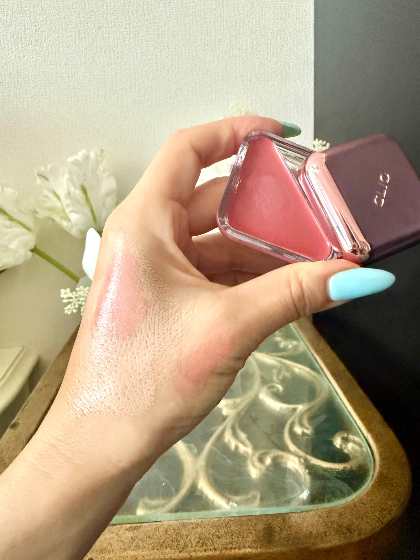 エッセンシャル リップチーク タップ/CLIO/ジェル・クリームチークを使ったクチコミ(1枚目)