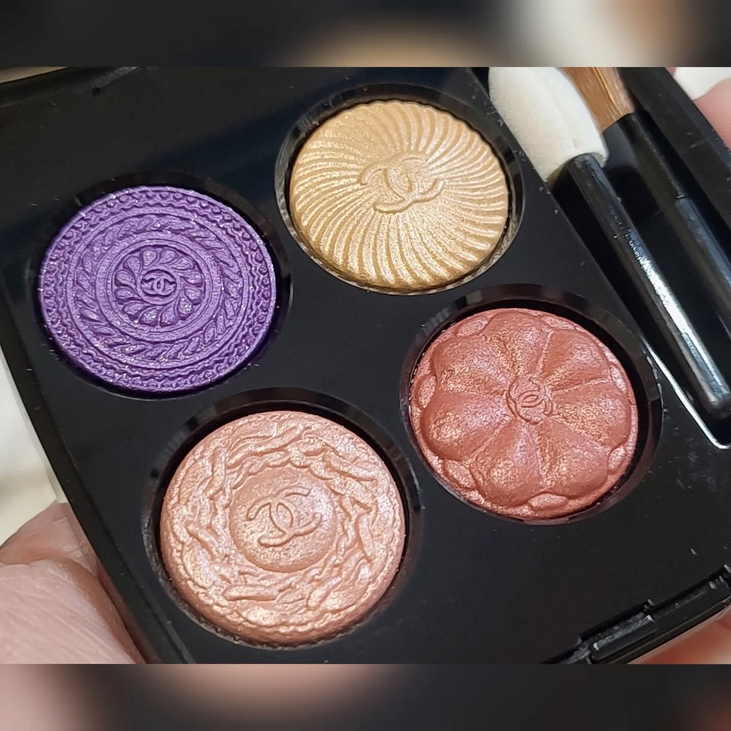 レ キャトル オンブル ブトン/CHANEL/アイシャドウパレットを使ったクチコミ（3枚目）