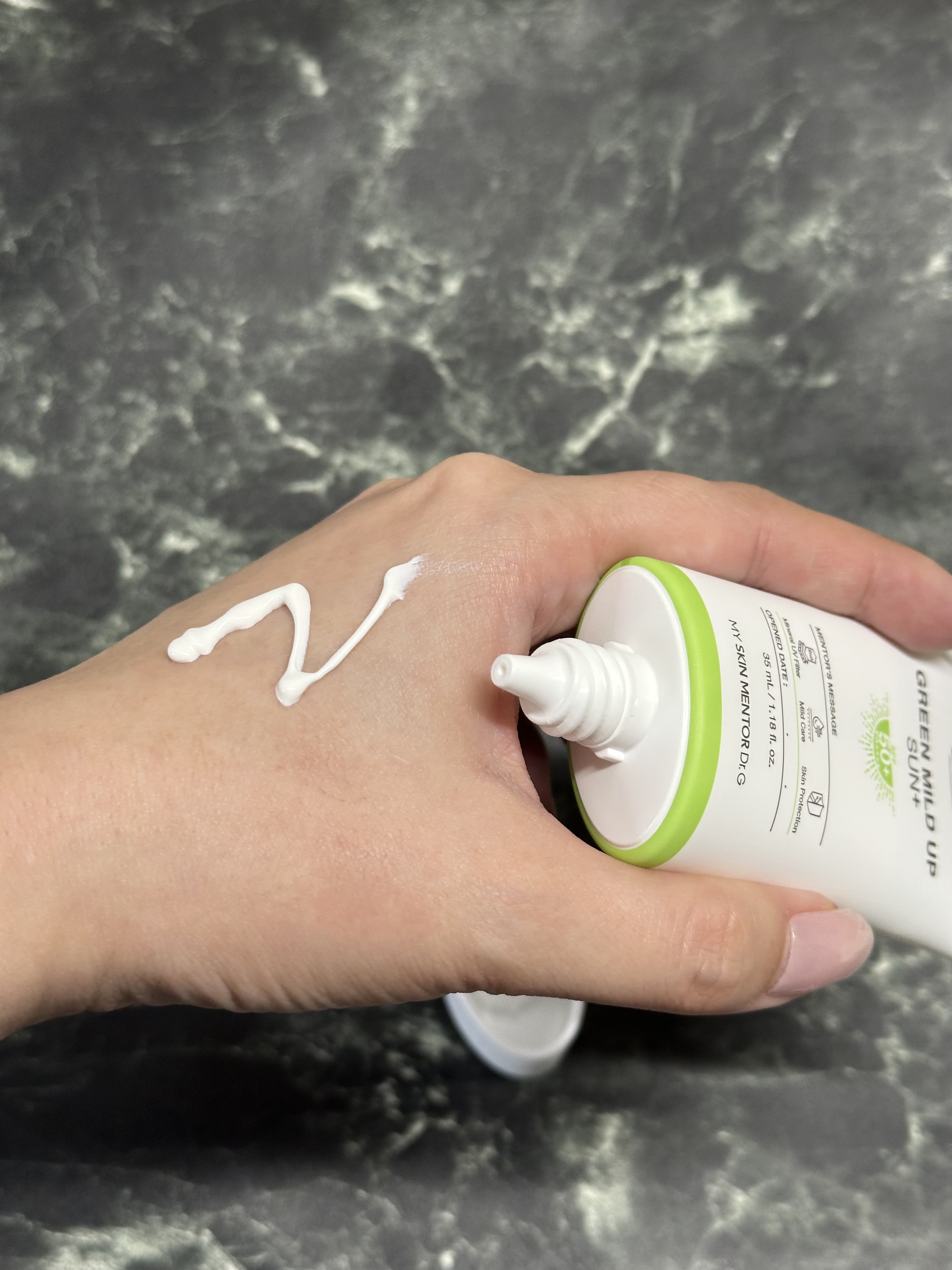グリーンマイルドアップサンプラス/Dr.G/日焼け止めクリームを使ったクチコミ（3枚目）