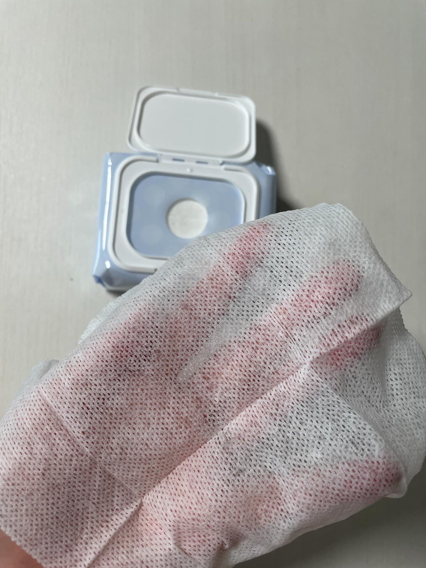 ネピア wetomo 除菌ウエットティシュ アルコールタイプ/ネピア/ティッシュを使ったクチコミ(3枚目)