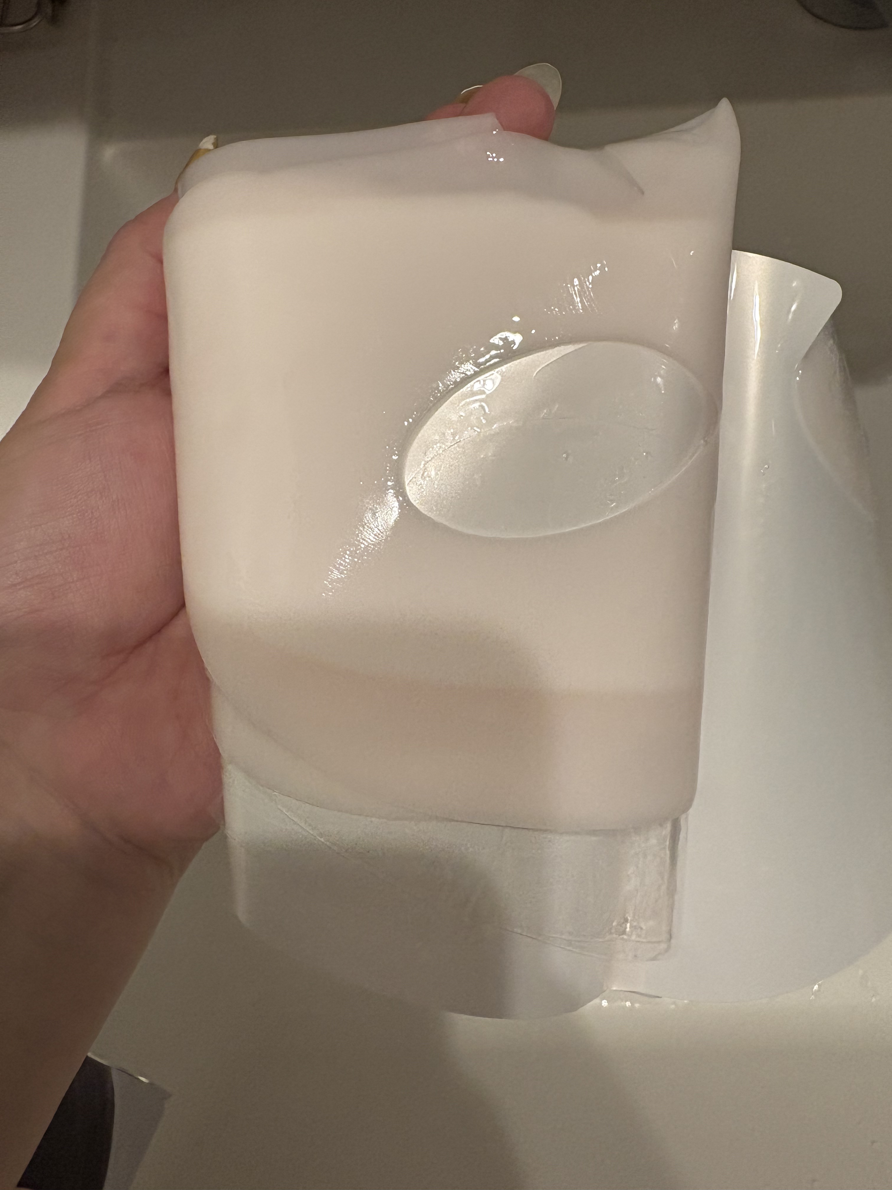 レッドコラーゲンハイドロゲルマスク/avajar/シートマスク・パックを使ったクチコミ（2枚目）