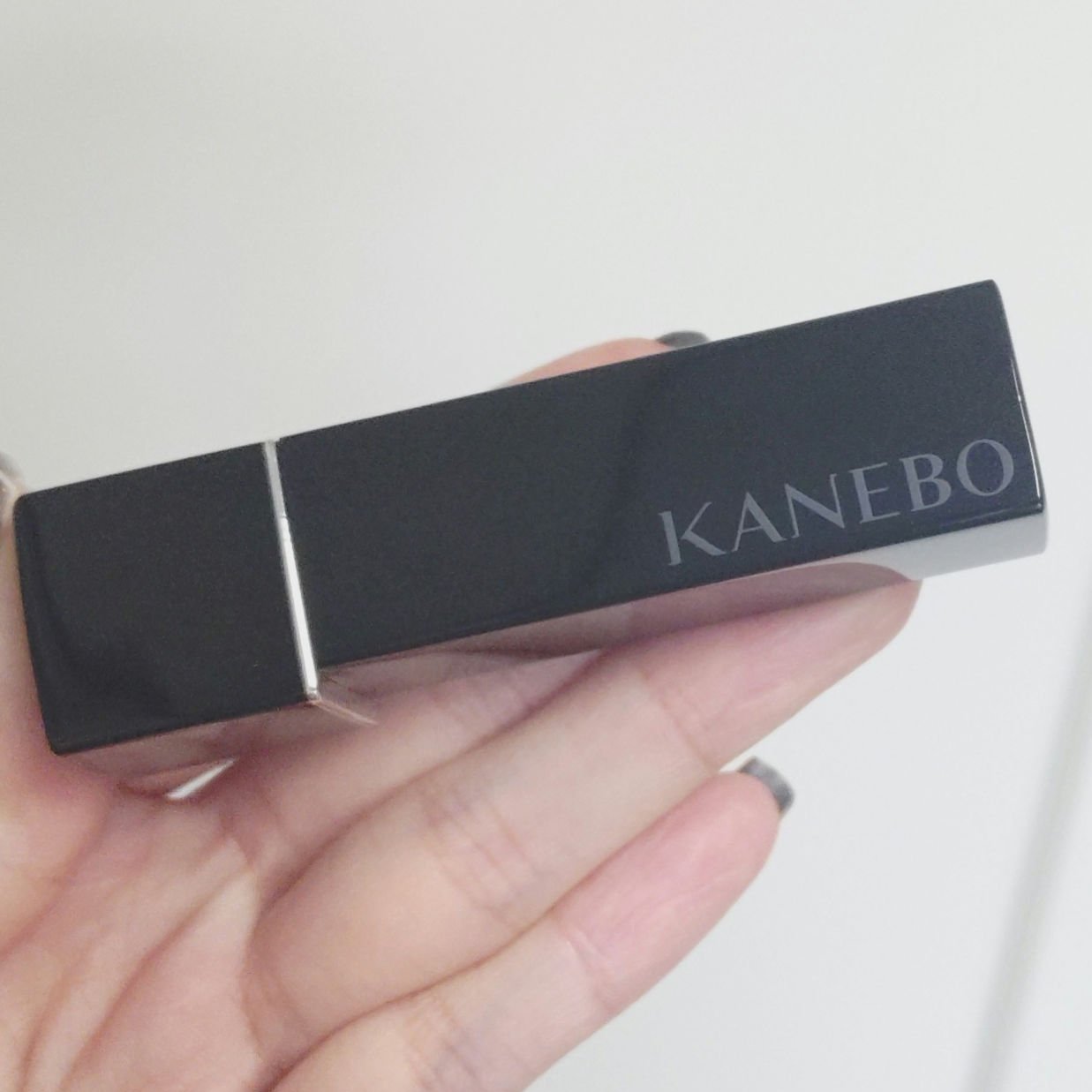 ルージュスターヴァイブラント/KANEBO/口紅を使ったクチコミ（2枚目）