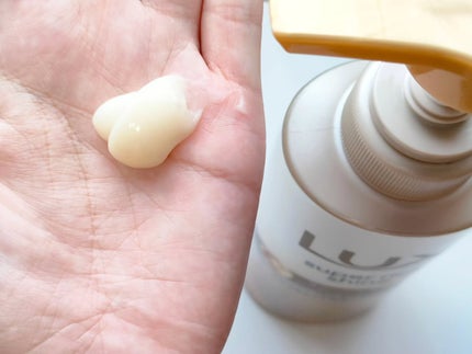 スーパーリッチシャイン ダメージリペア 補修シャンプー / 補修コンディショナー/LUX/市販シャンプーを使ったクチコミ(4枚目)