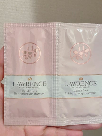 マベルフルール シャイニングスルーシャンプー/トリートメント/ロウレンス /市販シャンプーを使ったクチコミ(1枚目)