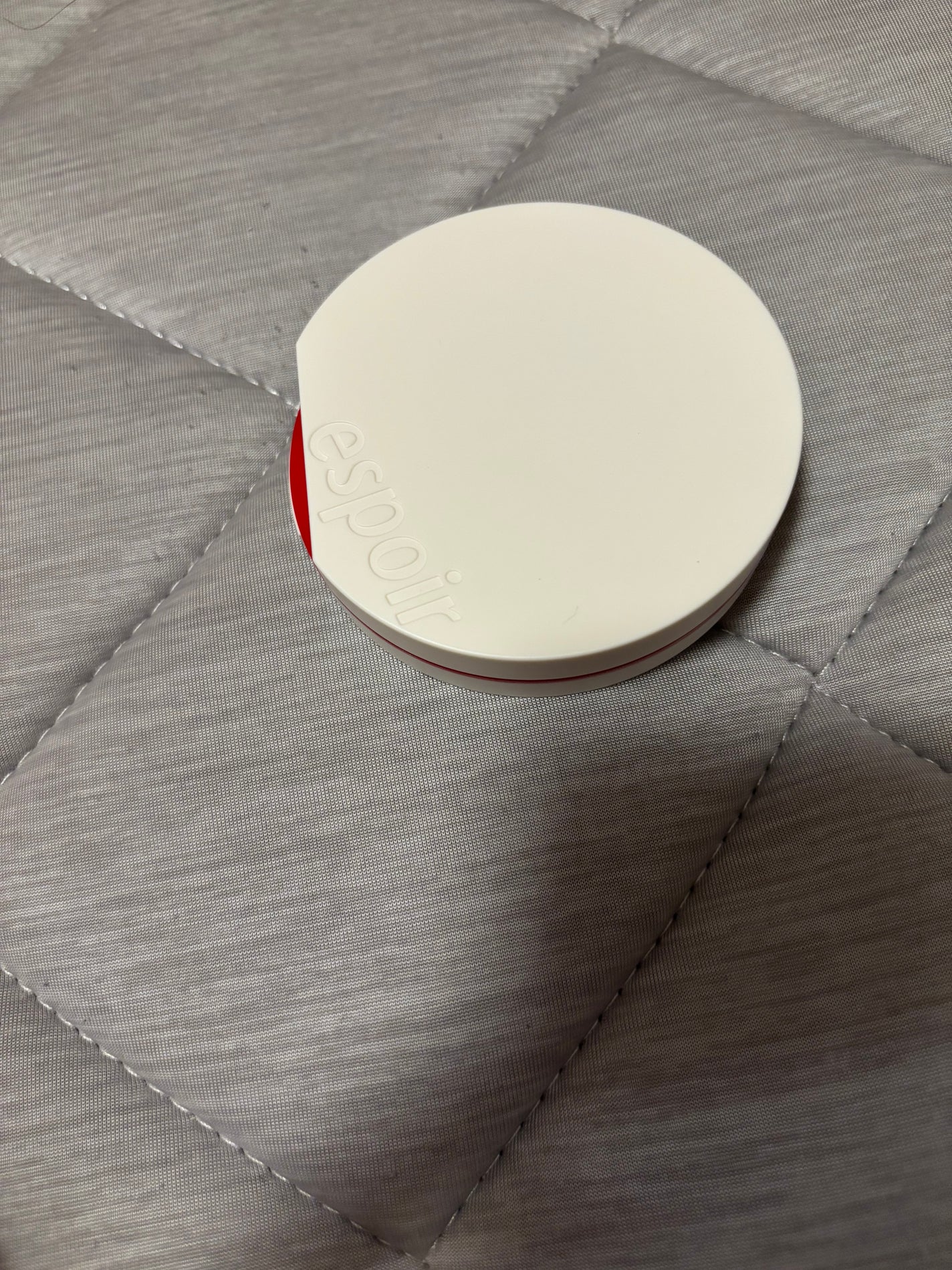 ビーベルベット セバムカットクッション/espoir/プレストパウダーを使ったクチコミ(2枚目)