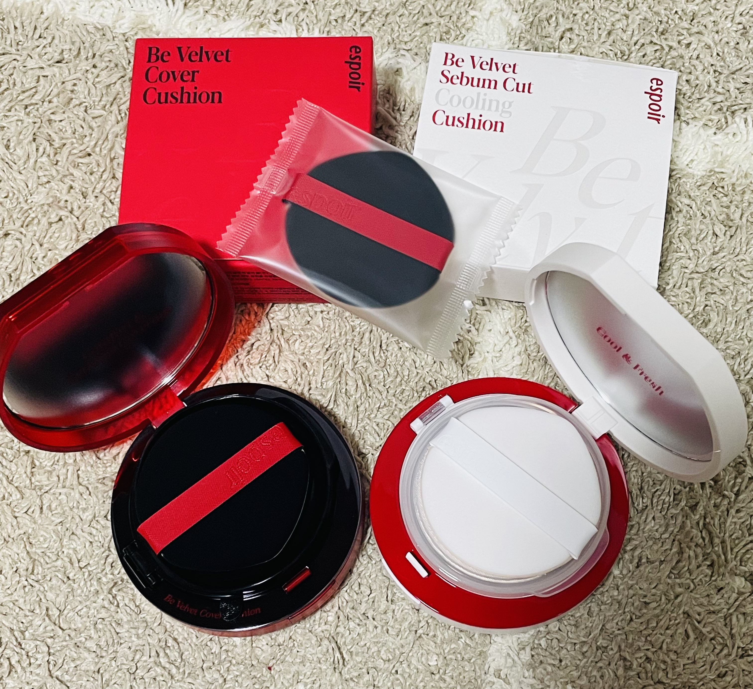 #PR
#エスポア 
#LIPSプレゼント

espoir様より頂きました♪
ありがとうございます😊❤️

クッションファンデ新しいの買いたくて、ベストなタイミングで当選してうれし〜ッ


✳︎ビーベルベット カバークッション

まず色が