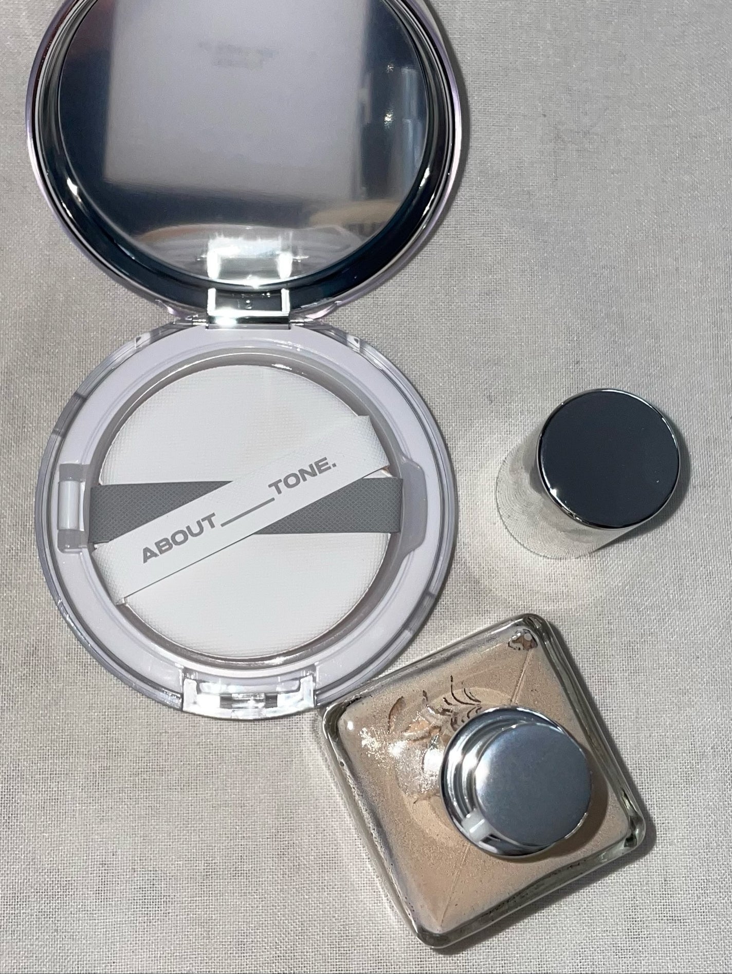 スキンレイヤーフィットファンデーション/ABOUT TONE/リキッドファンデーションを使ったクチコミ(4枚目)