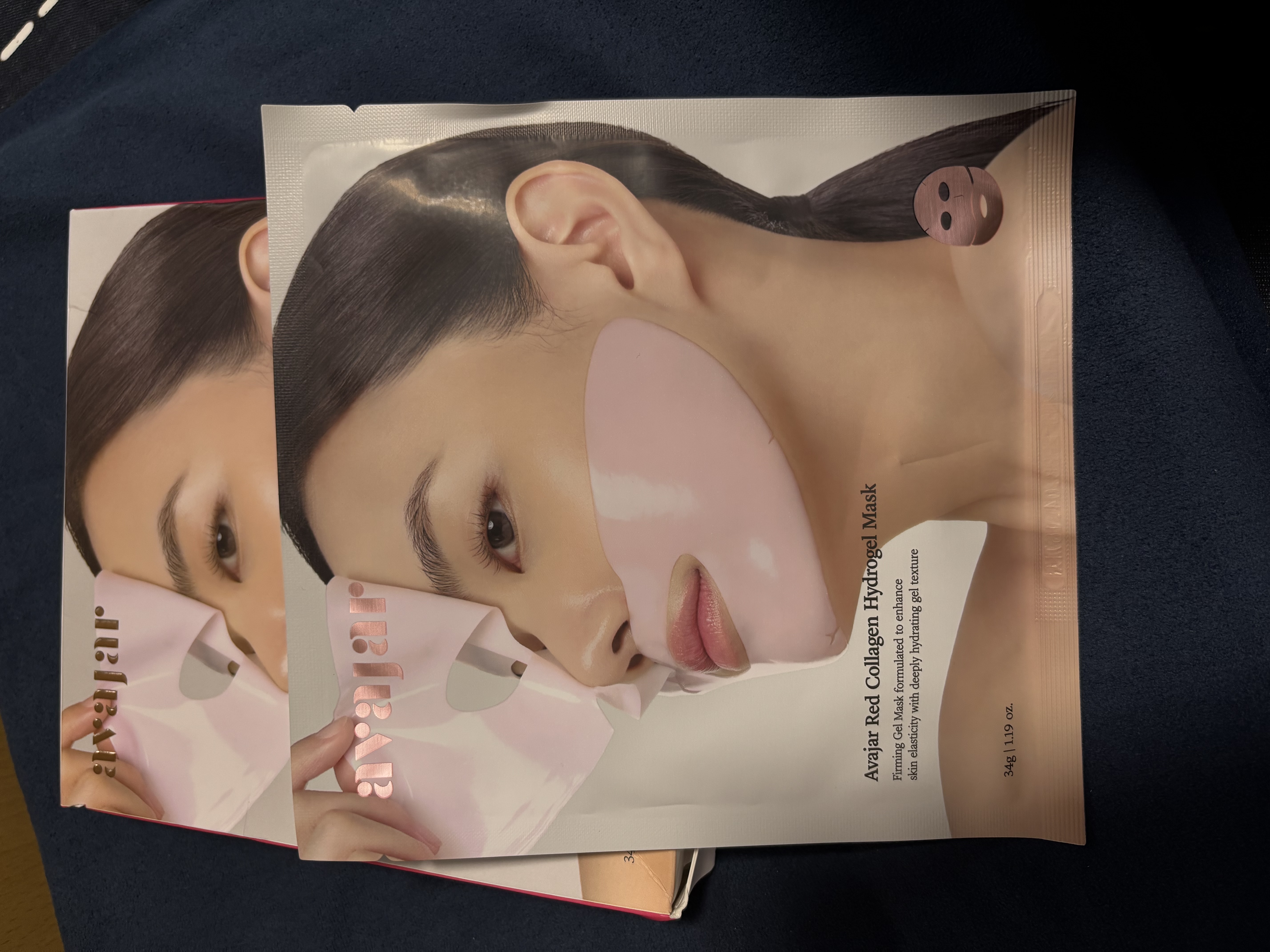 レッドコラーゲンハイドロゲルマスク/avajar/シートマスク・パックを使ったクチコミ（1枚目）
